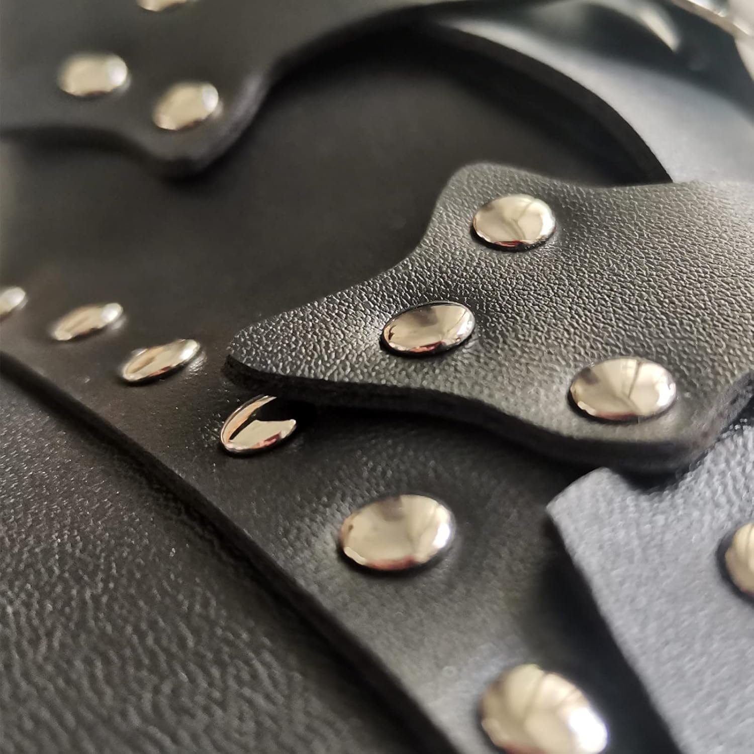 FOLTHBUR Medieval Spats Gaiters for Men PU Leather Boot Cover Viking Knight Warrior Armor Leg Guard Spats One Pair Black - Image 4