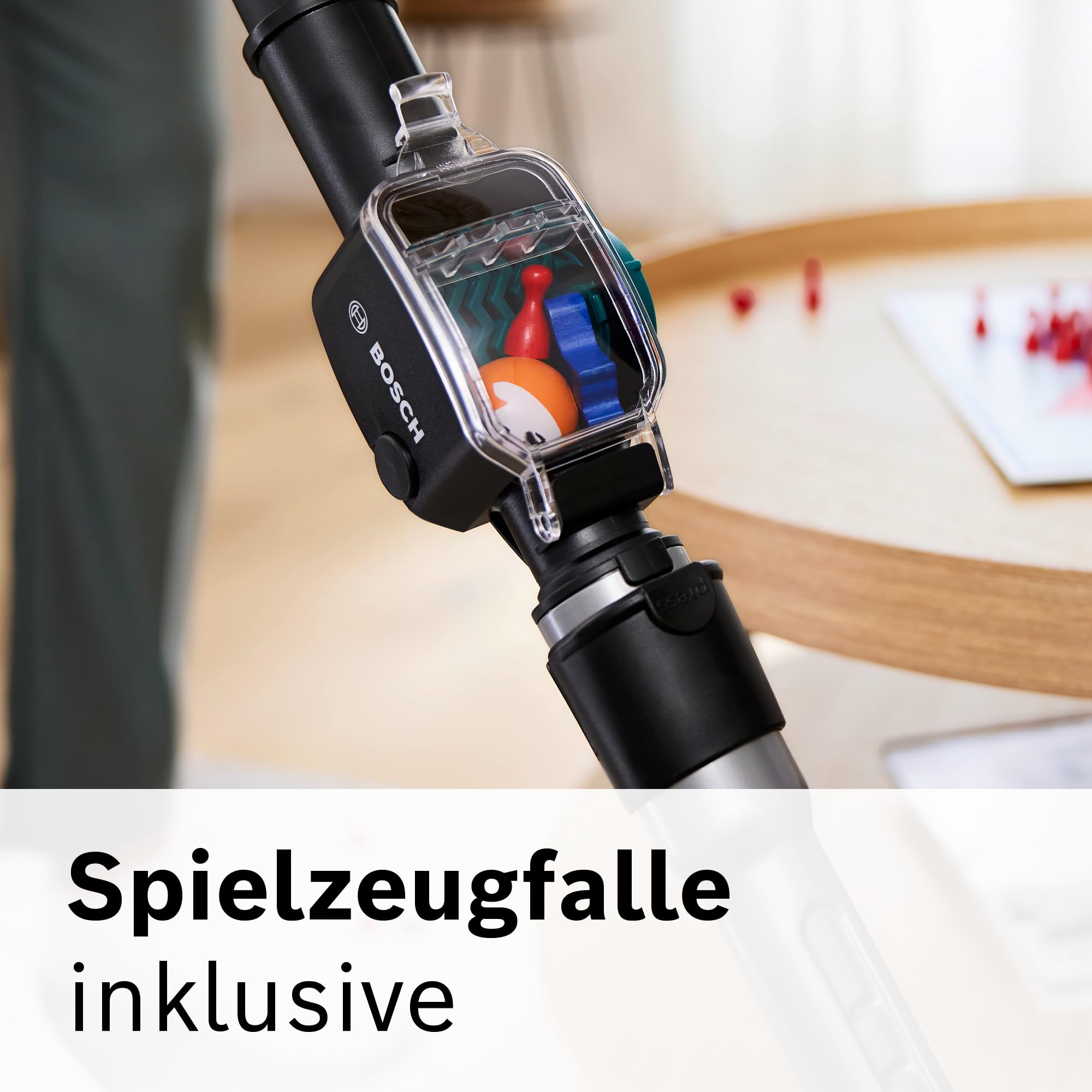 Bosch Staubsauger beutellos Serie 6 ProFamily BGC41XFMLY, ideal für Allergiker, Hygiene-Filter, 10 J. Motorgarantie, Spielzeugfalle, XXL-Polsterdüse, XXL-Fugendüse, hohe Saugkraft, leise, 750 W, blau