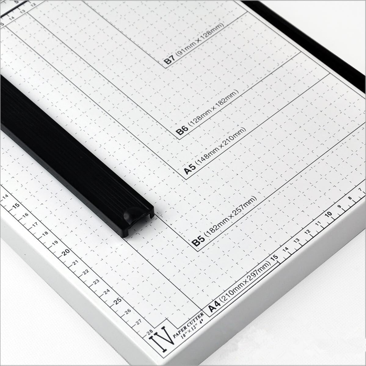 Taglierino per Carta A4 10x12 Pollici, Taglierino Manuale | Lama in Acciaio e Lega di Alluminio, Guida Standard Regolabile Blocco, Impugnatura Comoda e Stabile