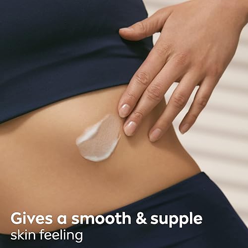 Miniatura 2 de NIVEA Skin Firming Q10 Crema corporal 4 en 1 hidratante corporal con aroma fresco, crema reafirmante para la piel enriquecida con Q10, tarro de 13.5