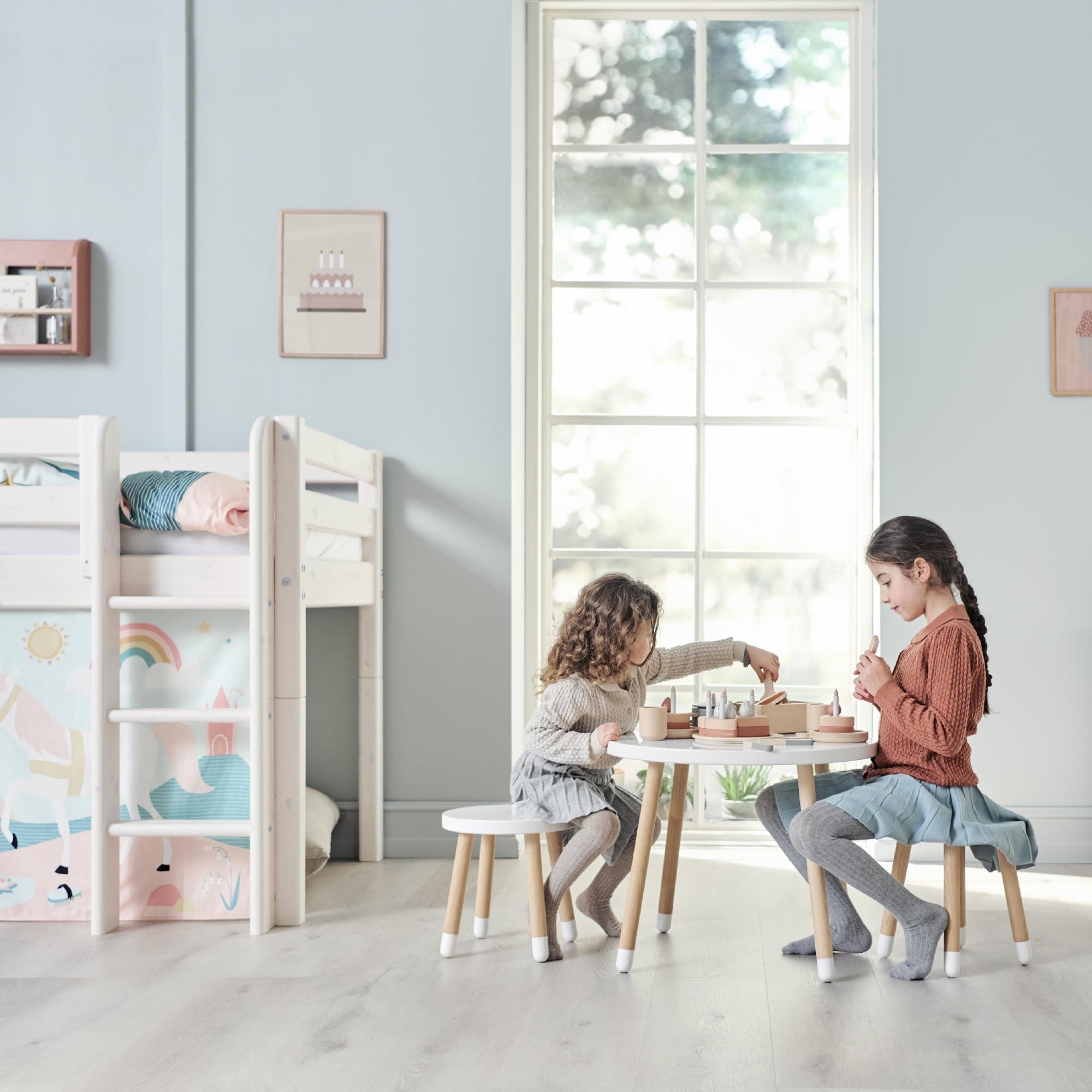 Tisch der Marke Flexa, Modell Spieltisch, Weiß