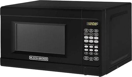 Black & Decker 700W Microwave 0.7 Cu Ft - Sleek Black Design