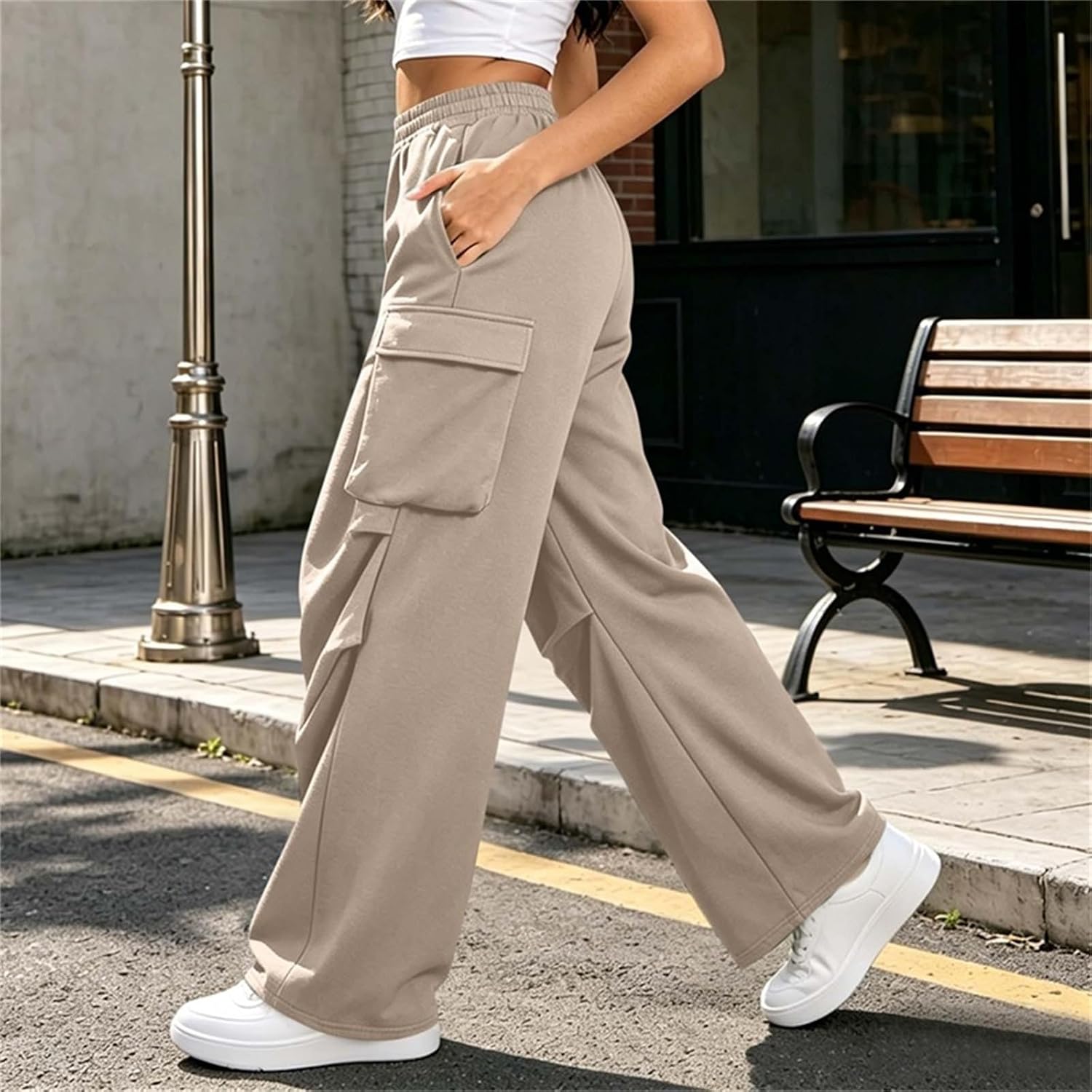 Women's Wide Leg Cargo Sweatpants Elastic Waist Casual