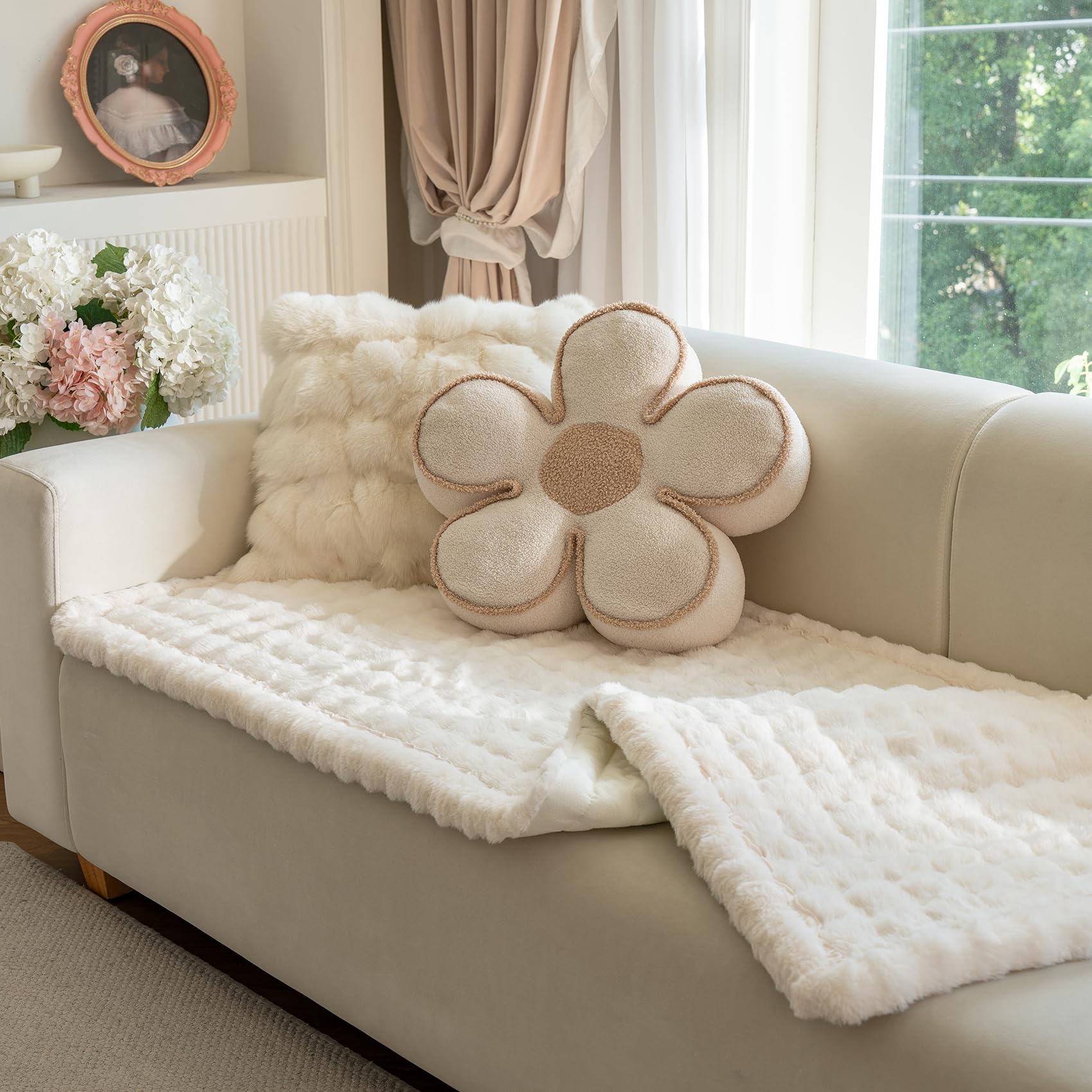 Sofa Überzug Waschbar, Kunstkaninchenfell Sofabezug – Universal Couch Überzug 2/3/4 Sitzer, Anti-Rutsch, wasserdichte Zwischenschicht, Sofaüberwurf Möbelschoner (Weiß, 70×150 cm)