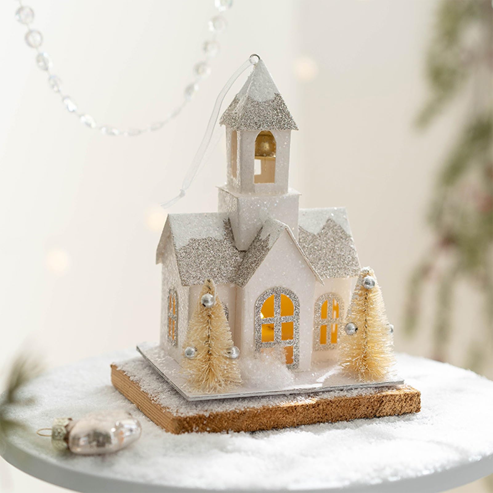 TSYFM Weihnachtsdorfhäuser mit LED-Beleuchtung, 13 cm, Pappe, Weihnachtshaus, weißes Weihnachtshaus, Weihnachtsdorf-Sets für Desktop-Ornamente, Landschaftsdekoration (C)