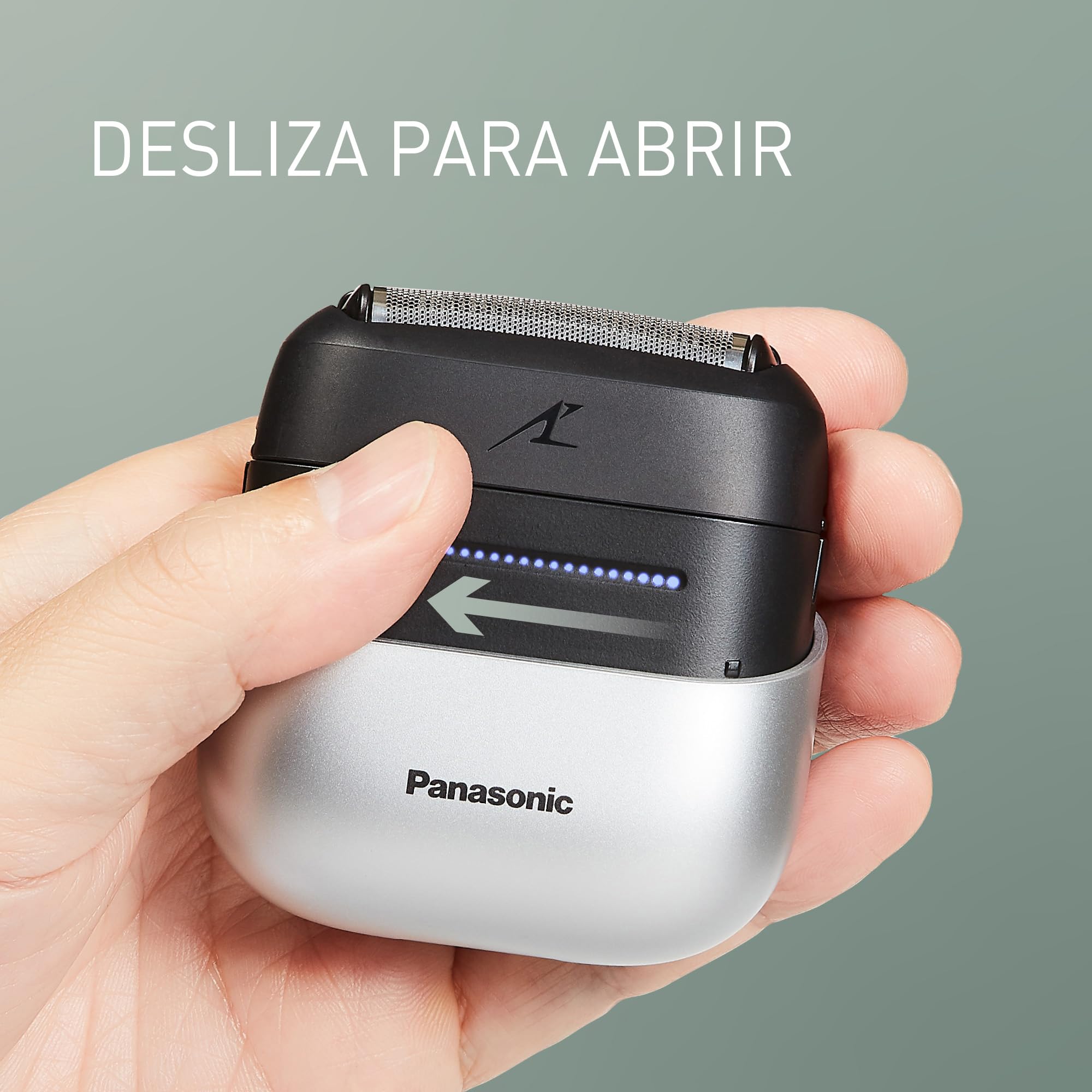 Panasonic ES-ACM3BW503 Serie 700 Afeitadora Compacta de 3 Cuchillas, Afeitadora Eléctrica Húmeda y Seca para Hombres, Sensor de Barba, Resistente al Agua IPX7, Carga USB-C y Adaptador, Blanco