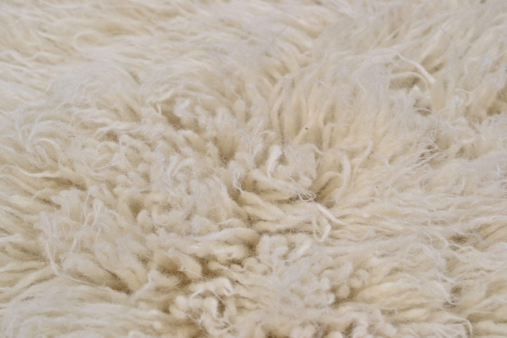 Flokati Teppich aus Griechenland | Skandinavisch | nachhaltiger Premium Shaggy | Natur | 100% Schurwolle; handgewebt, waschbar, natur | 60 x 90 cm | Flokos XXL