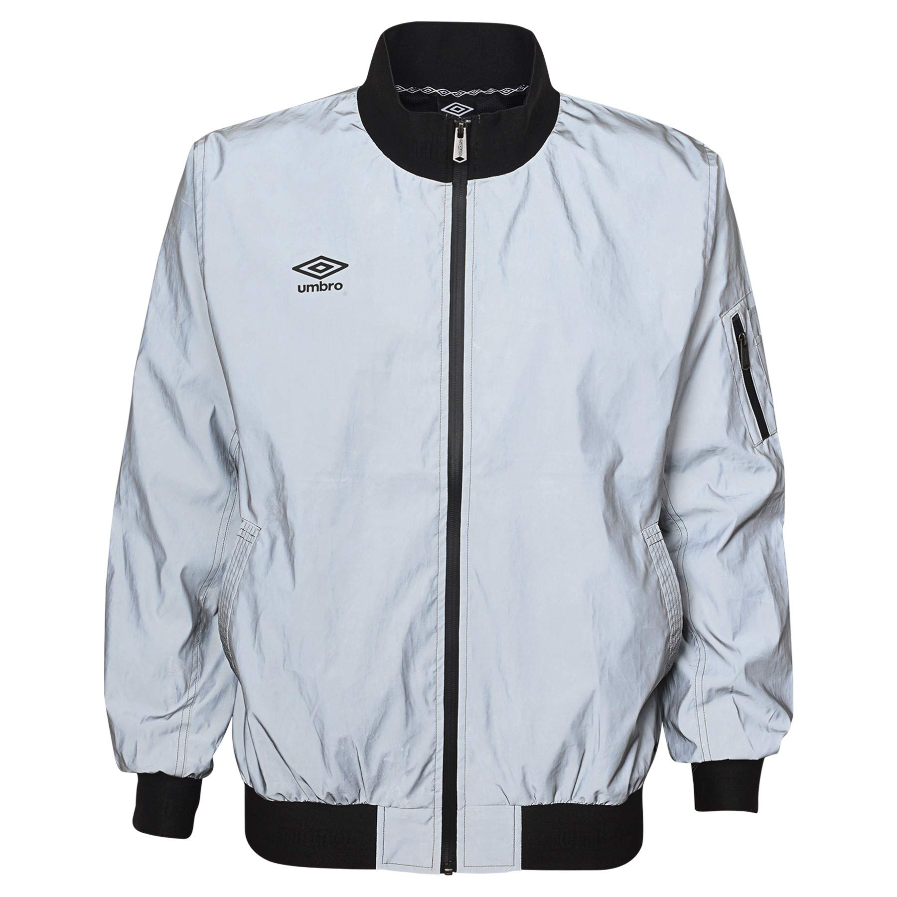 Chaqueta reflectante Umbro para hombre: evita riesgos al correr de noche por carreteras 5