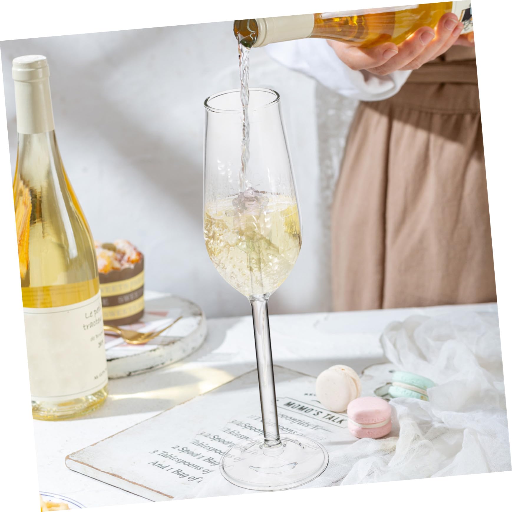 DOITOOL 4 Stück Transparentes Europäisches Kristallglas Weinglas Roter Feiner Wein Eleganter Glasbecher für Zuhause Bar und Besondere Anlässe