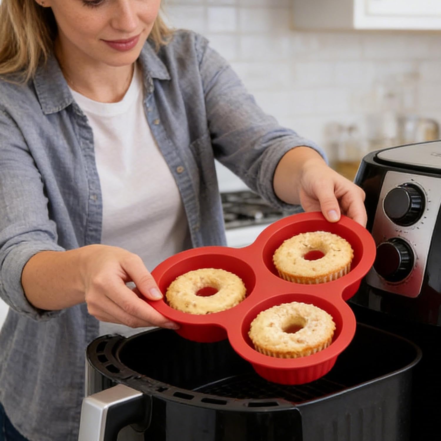 Donut Pan, Heat Resistant Silicone Tray, Reusable Donut Molds, 9.05inch