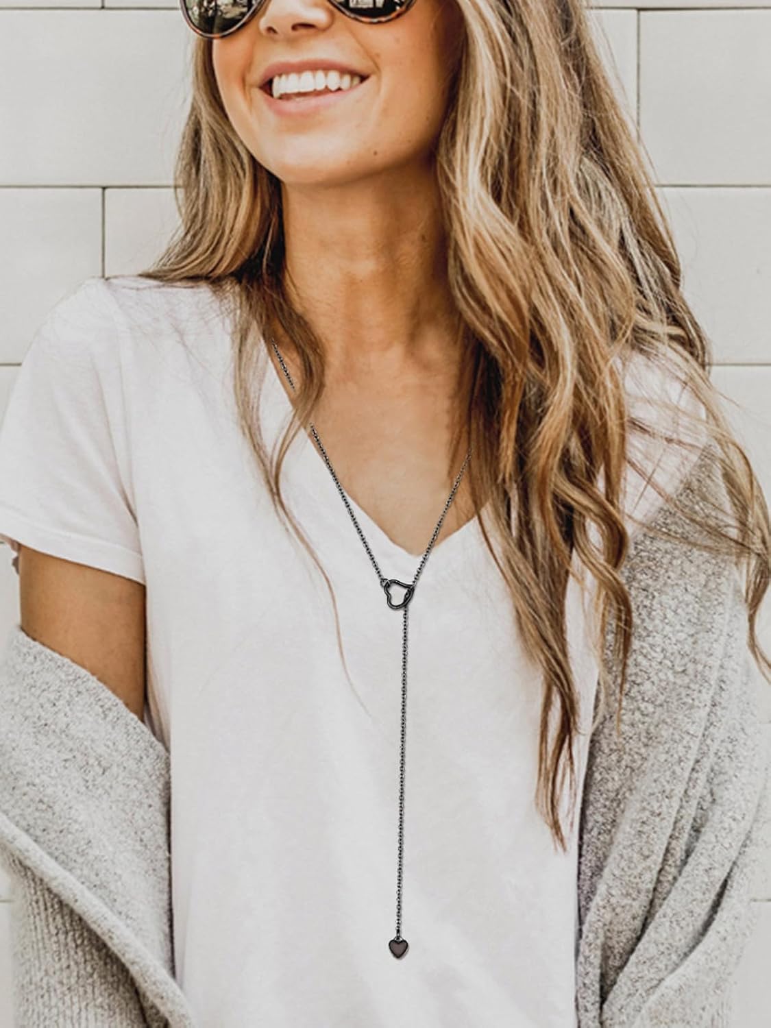 Miniatura 2 de FOCALOOK Lariat Y-Necklaces Long Necklaces for Women Long Black Necklaces Gold Necklaces for Women Drop Heart Necklaces for Women Front