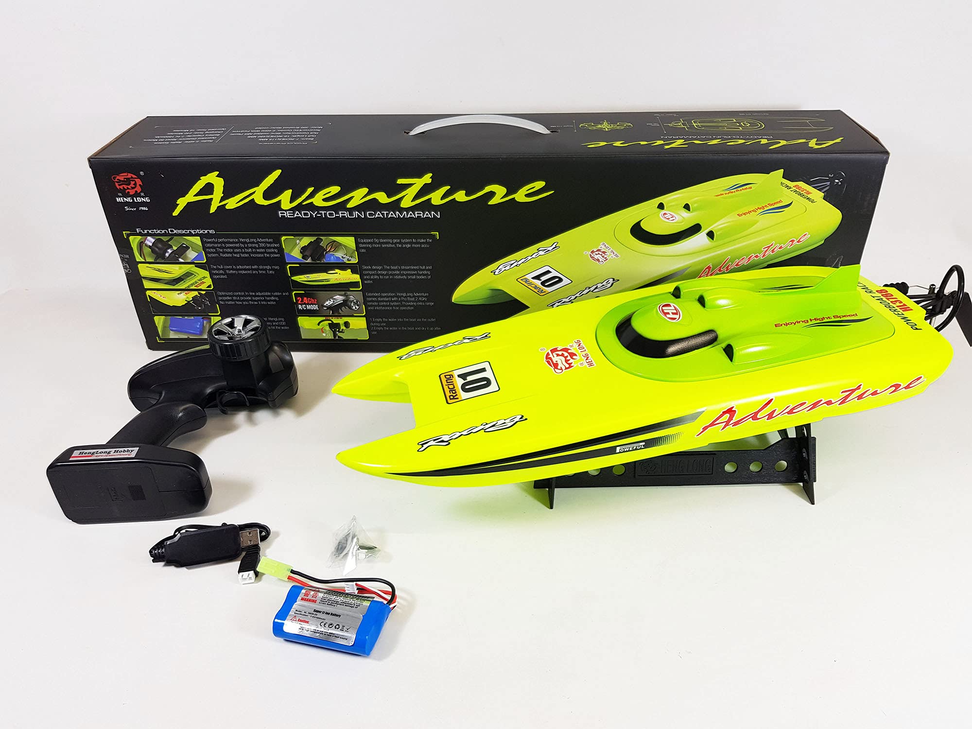 Heng Long 3788 53cm 2.4G 30km/h Electric RC Boat Remote Control Water Cooling RTR Model Toy For Pools and Lakes Outdoor Speed Boat Yacht Twin Motor (ONLY WORK IN WATER)