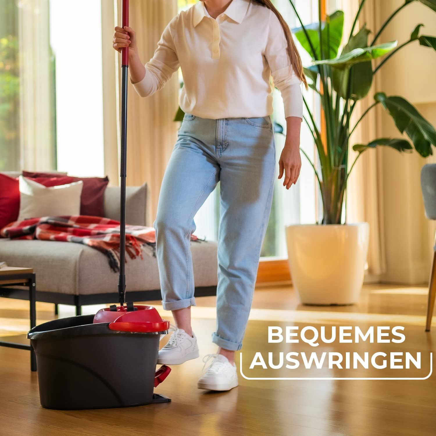 Vileda Ultramax XL Turbo 2in1 Bodenwischer Set mit Eimer & Mikrofaser | Wischerplatte 42cm | Stiellänge 75-130cm | Turbo Eimer mit PowerSchleuder | für alle Hartböden | rot