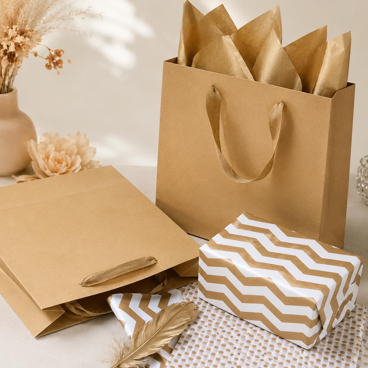 SHIPKEY 12 dużych brązowych torebek prezentowych, torebki typu kraft ze złotym papierem, 32 x 11,5 x 28 cm, papierowe torebki z uchwytami, 12 szt
