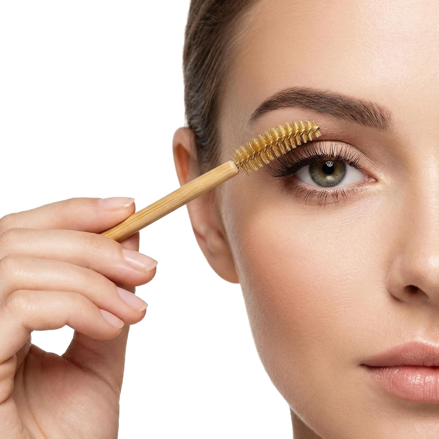 200 Count Bamboo Mascara Wands, Disposable Eyelash Brush Spoolies for Eyelash Extensions Lash Wand Applicator, Brown