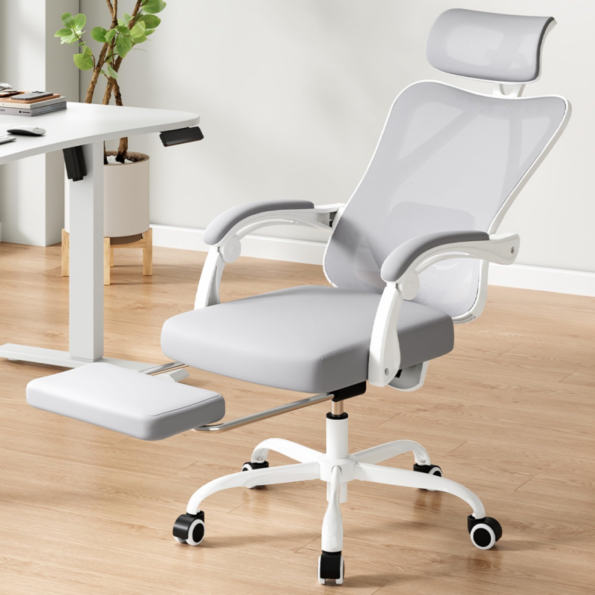 Krzesła biurkowe Wysokie oparcie Ergonomiczne krzesło biurowe Podnóżek i zagłówek Regulowany podparcie lędźwiowe z możliwością personalizacji oddychającego komputera z siatki Koła gi