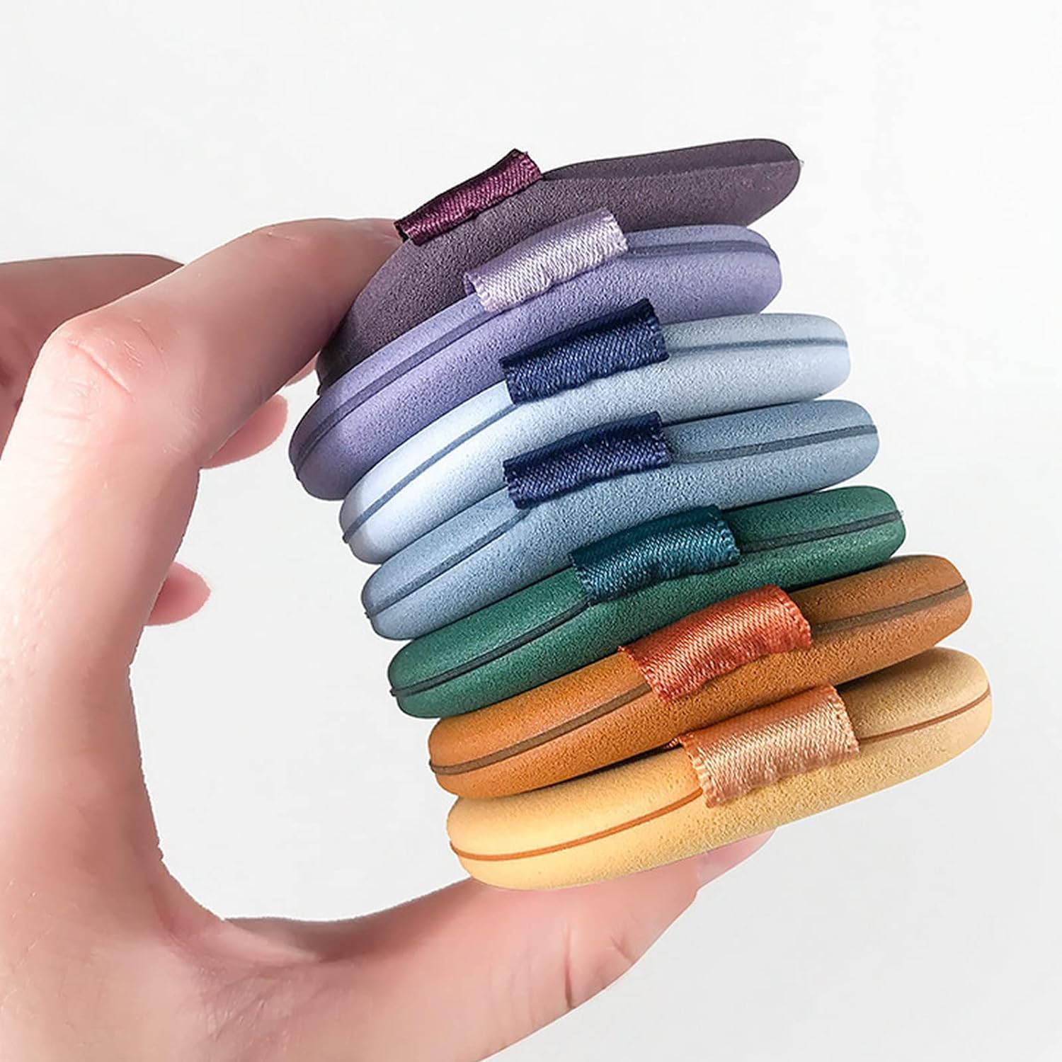 BALTHAZAR,7 Pcs Makeup Sponge for Foundation with Case Round Powder Puff Blending Sponge for Liquid Cream Foundation and Powder Air Cushion Ribbon Makeup Sponges, Women Professional Cosmetic Puff with Box Powder Sponge Dry & Wet Use (Multicolor) 1