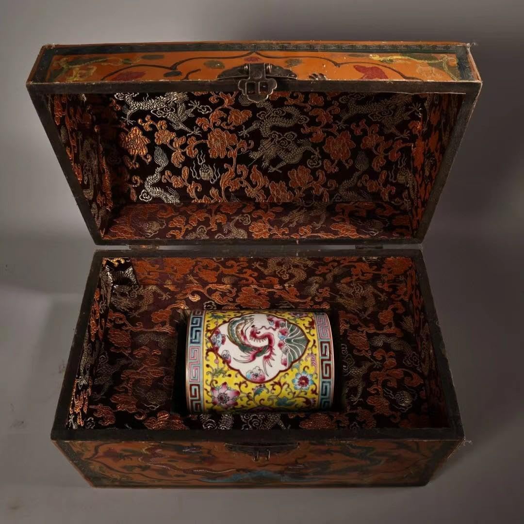 中国古美術・珍蔵珐琅彩粉彩陶磁器のペン立・書道品・純手描き・案頭