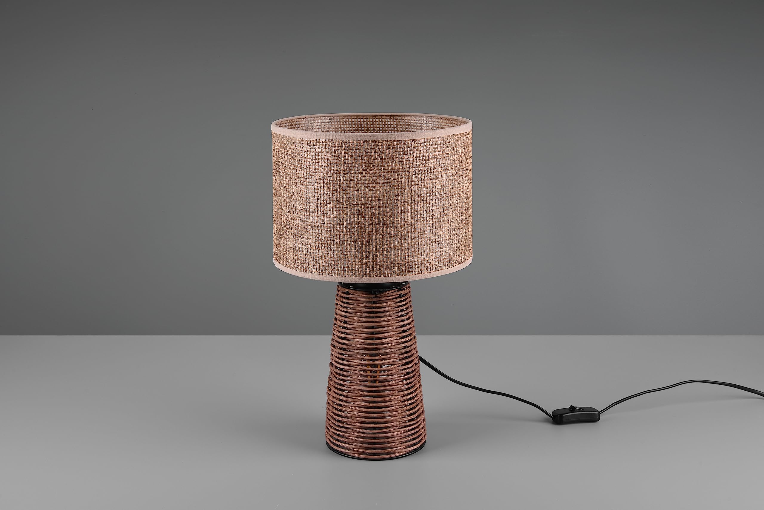 Reality, Lampada tavolo, Straw 1xE27, max.40,0 W 1xE27, max.10,0 W Finitura: Reticolo rattan, Marrone Ø:24,0cm, A:40,5cm Interruttore su cavo,IP20,Senza illuminante,Sorgente luminosa sostituibile