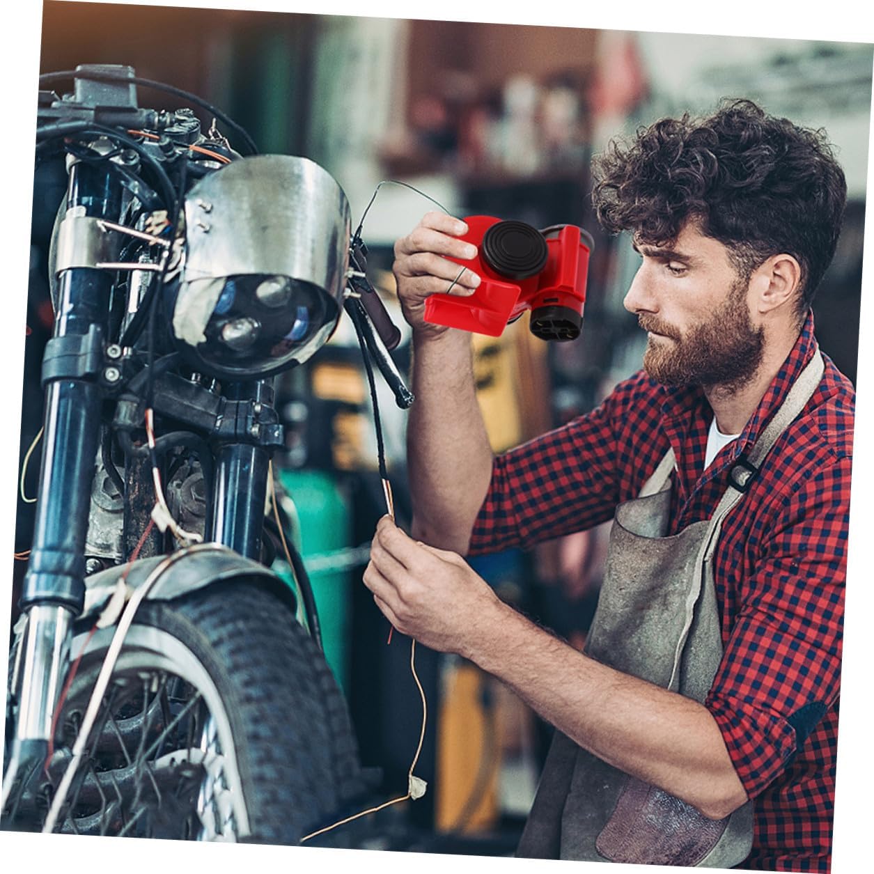 12v Red Air Horn Snail Compressor Loud Train Horn for Trucks and Cars Electric Replacement with Square Mouth for Automotive Exterior Accessories