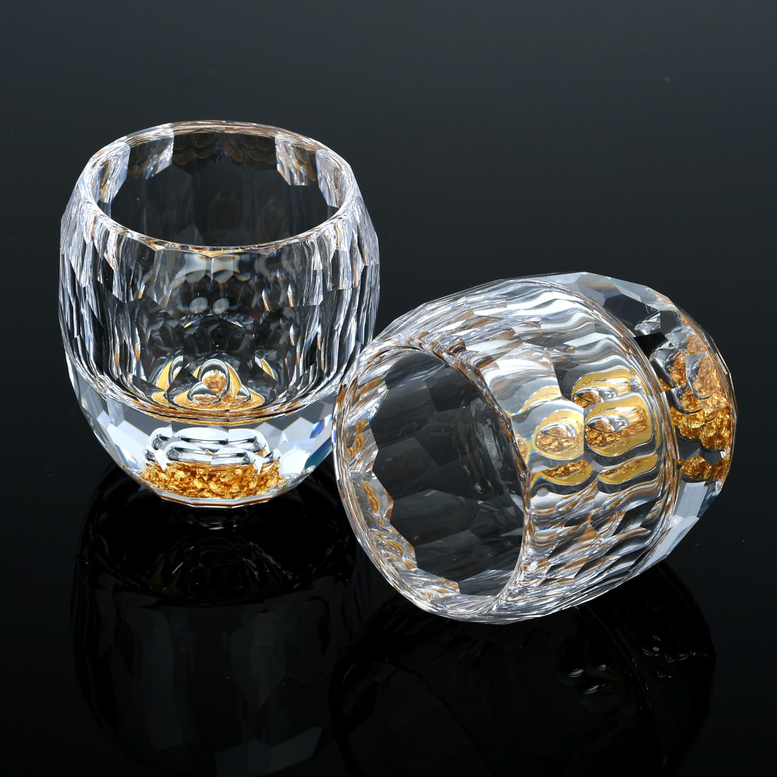 BSDLZCH Crystal Shot Glasses Set of 2, 60ml Reusable Gold Glass with Heavy Base, Decorated with 24K Gold Leaf Flakes, Ideal for Vodka, Alcohol, Tequila, Sake, Whiskey