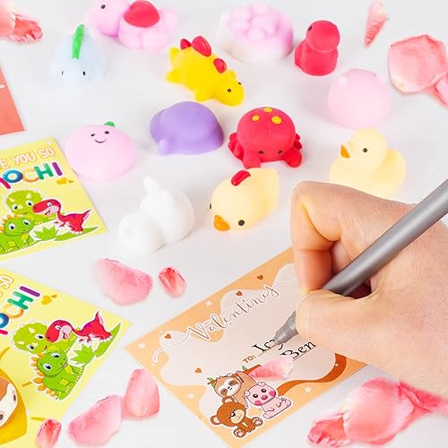 Miniatura 3 de Paquete de 28 tarjetas de regalo para el día de San Valentín con lindo Kawaii Mochi Squishy para apretar para niños, escuela, aula, tarjetas de