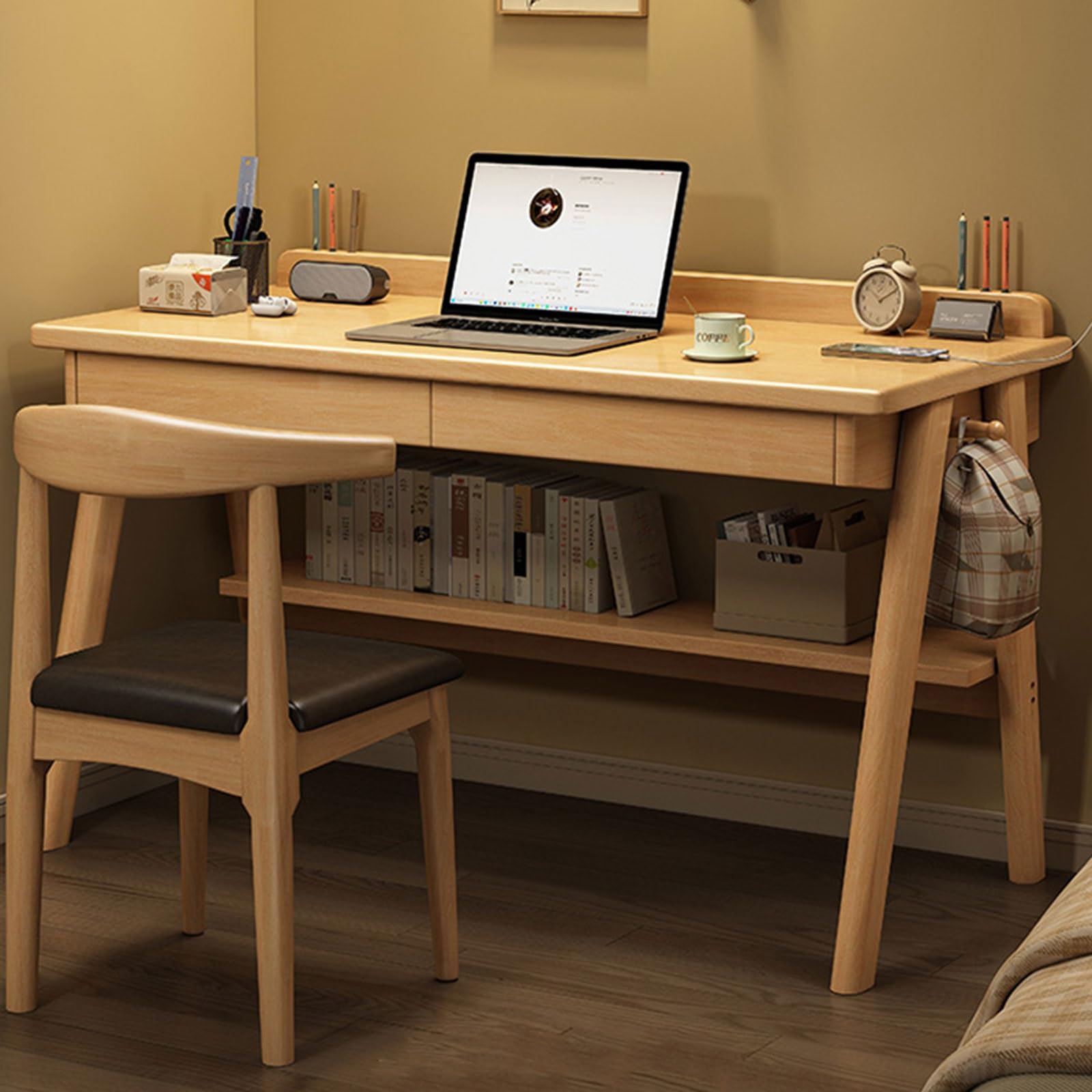 Bureau d'ordinateur compact avec étagère pour ranger ses dossiers et travailler