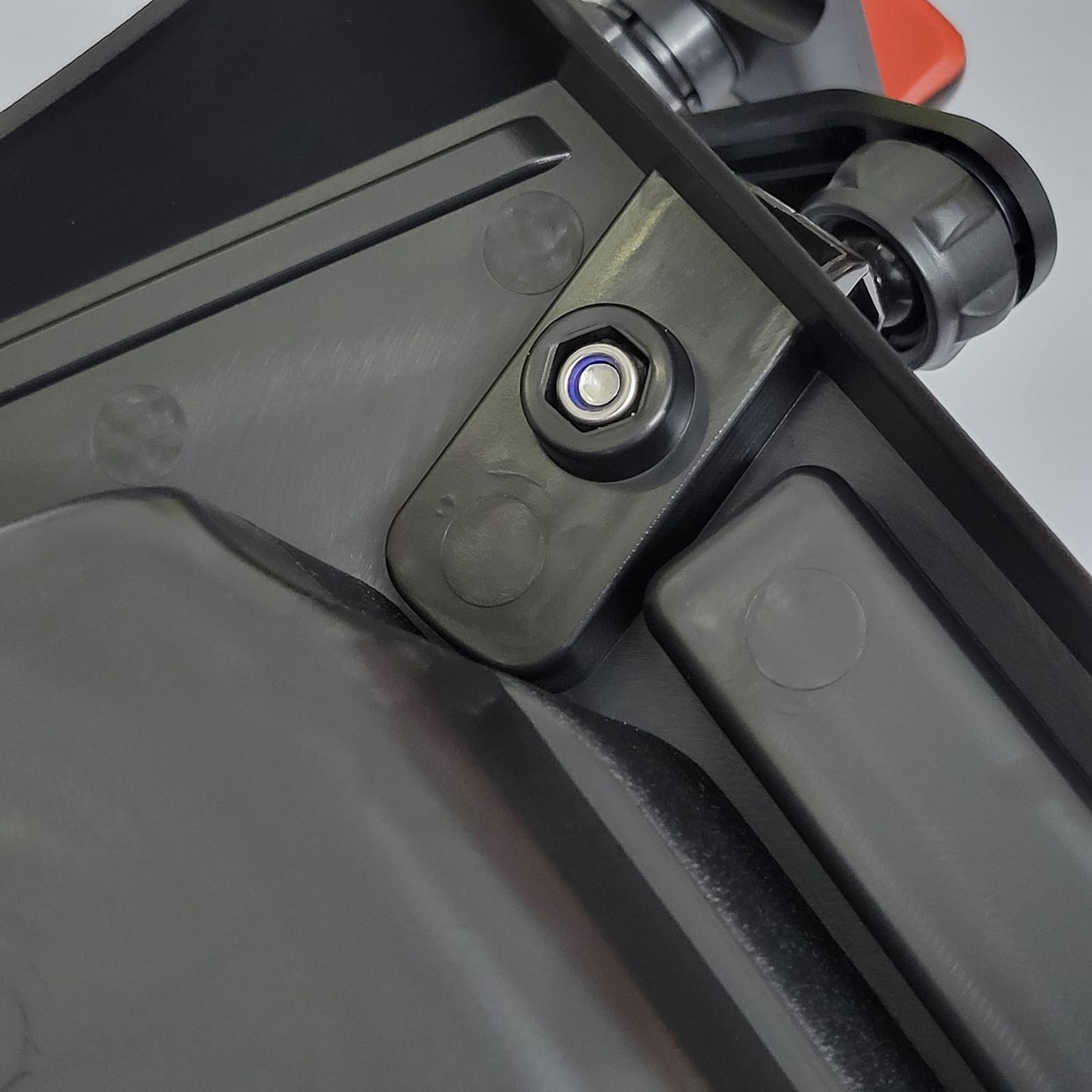 Young Wolf Support de téléphone multi-support pour tableau de bord avec bras d'extension en métal compatible avec Jeep Wrangler 2011-2017 JK JKU