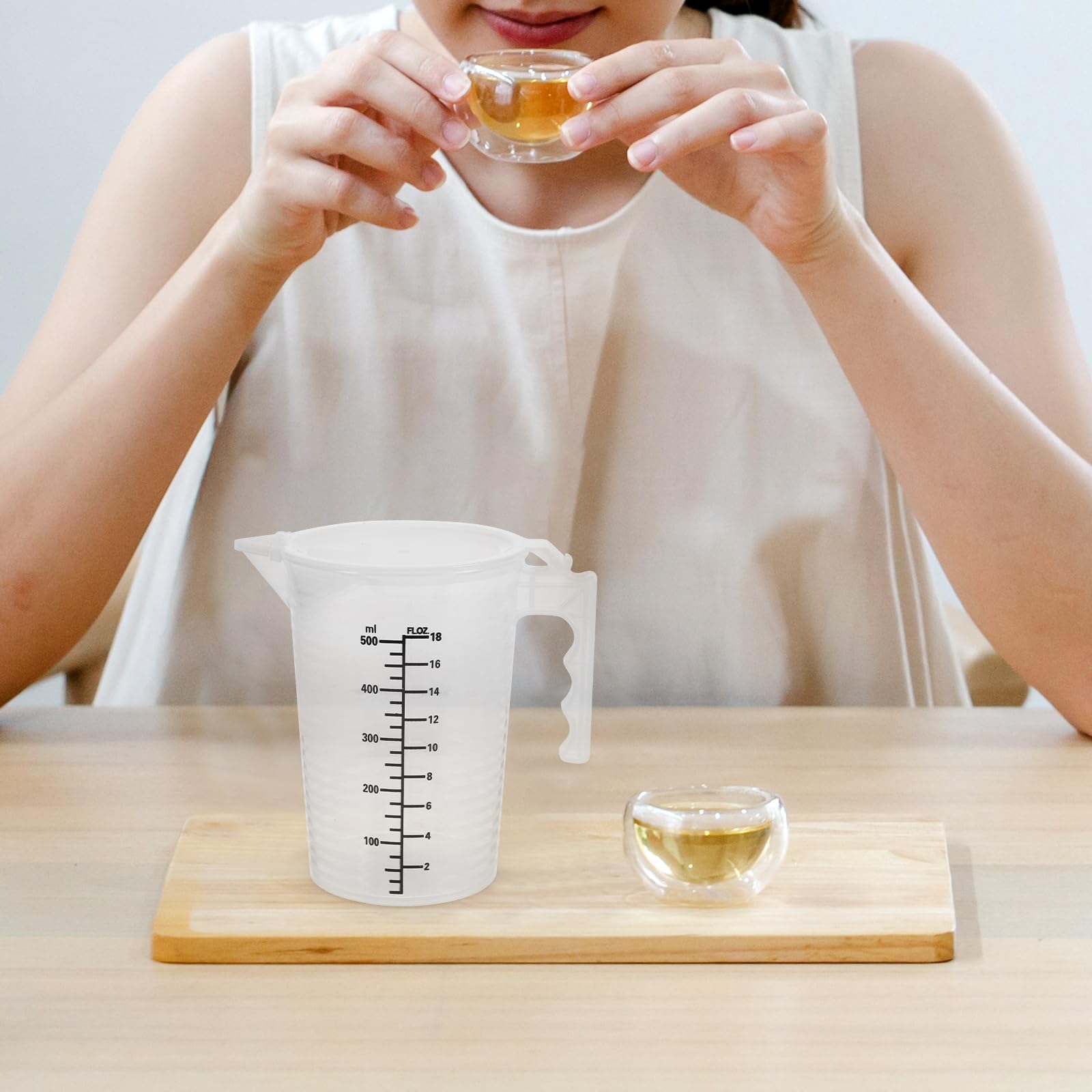 Alipis Reusable Measuring Cup with Scale Large Capacity 17Oz Liquid Measuring Jug for Baking Cooking Kitchen Use Clear Plastic with Handle - Image 4
