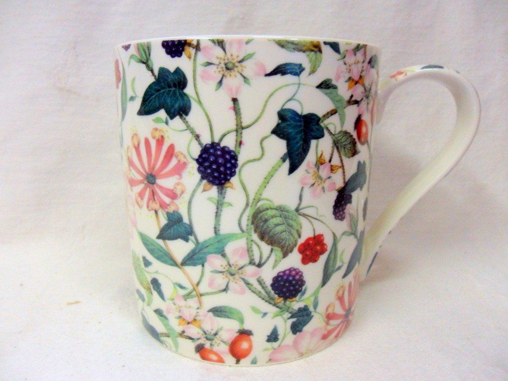 Heron Cross Pottery Multii Jumbo China Mug In Country Hedgerow Design.