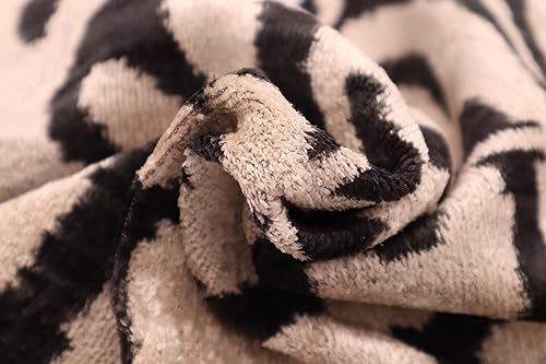 Miniatura 2 de Almohada de terciopelo de lujo hecha a mano con inserto de plumón, 16 x 24 pulgadas, estampado de tigre beige y negro, cojín decorativo para sala de