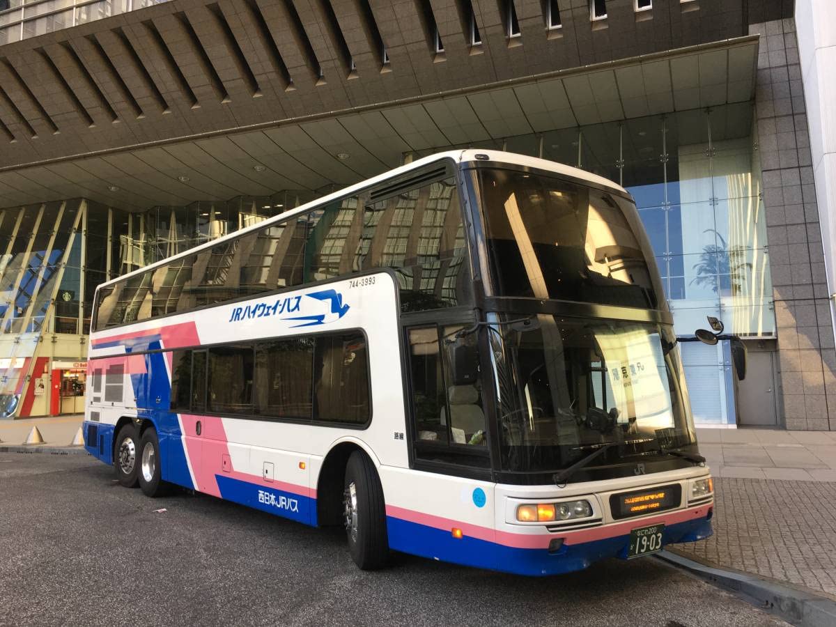 Amazon.co.jp: 西日本JRバス 三菱ふそう エアロキング ドリーム号 