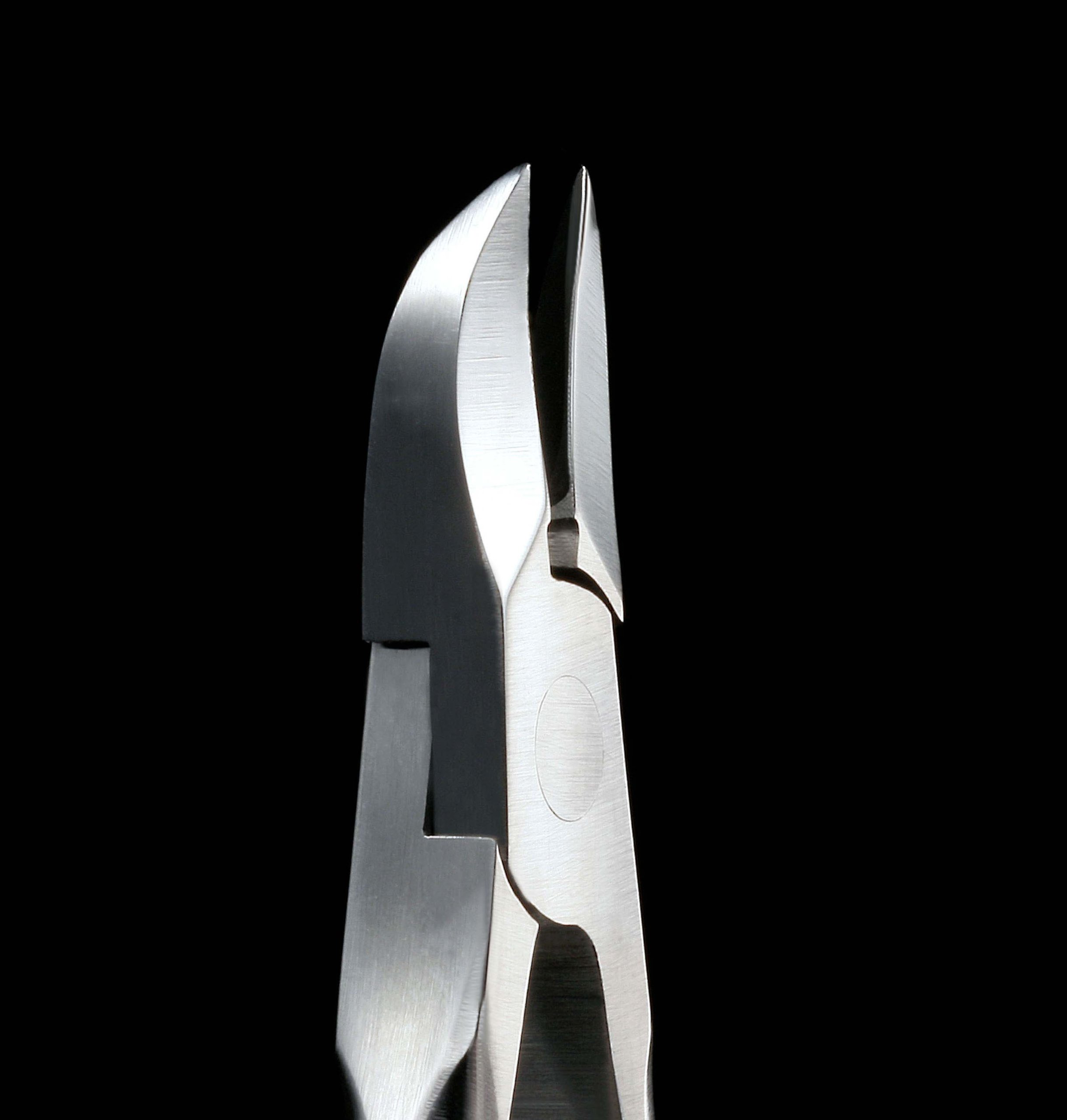 G1001 - Nagelzange 12 cm, vernickelt, geschmiedet, Griff schwarz