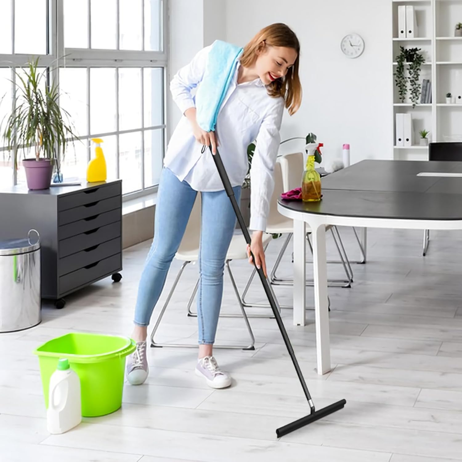 Aluminum Long Handle Window Cleaning Squeegee，12 Inch Wide，Window Cleaning Tools，Squeegee for Shower Glass Long Handle，Adjustable Length Up to 47 inch (Black) image 4