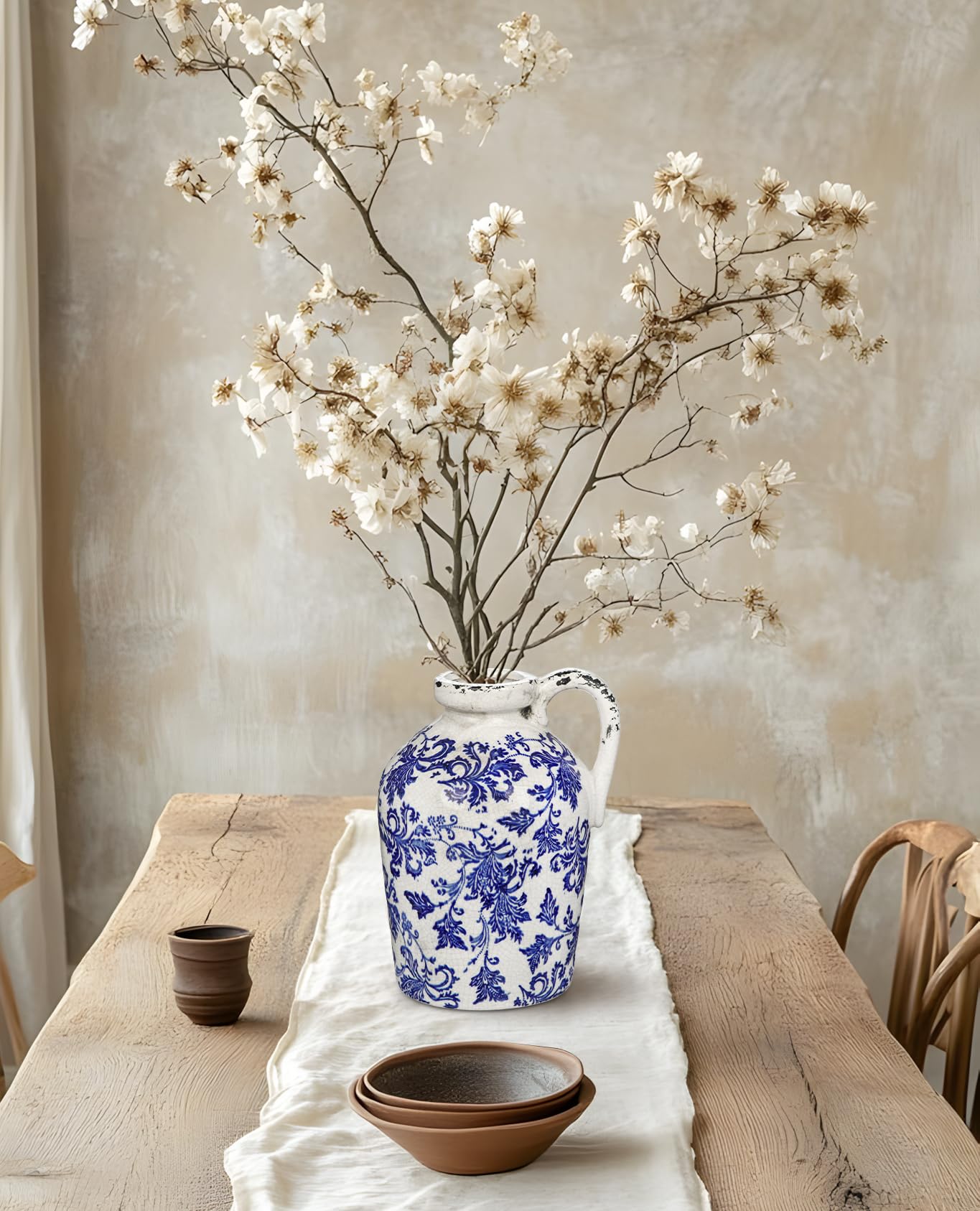 Oairse Jarrón rústico de cerámica de 9 pulgadas, jarrón de cerámica azul y blanco para centros de mesa, jarra de cerámica de hierba de las pampas con asa, decoración bohemia de chinoiserie, jarrones