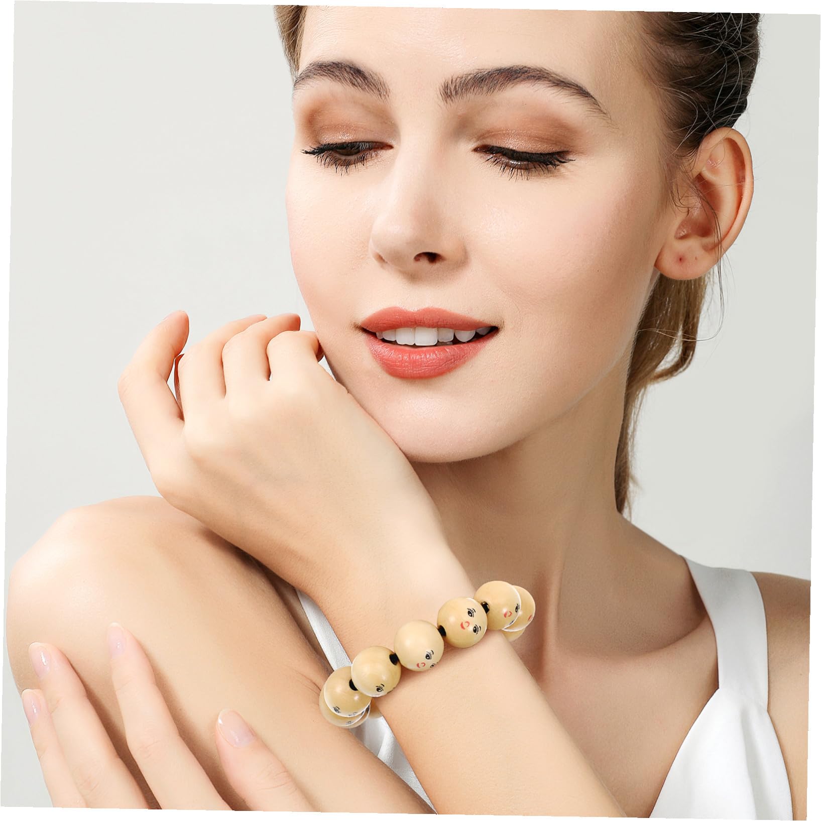 50 piezas Cuentas Redondas Madera Natural Caras Sonrientes con Agujero para Pulseras Collares Manualidades DIY