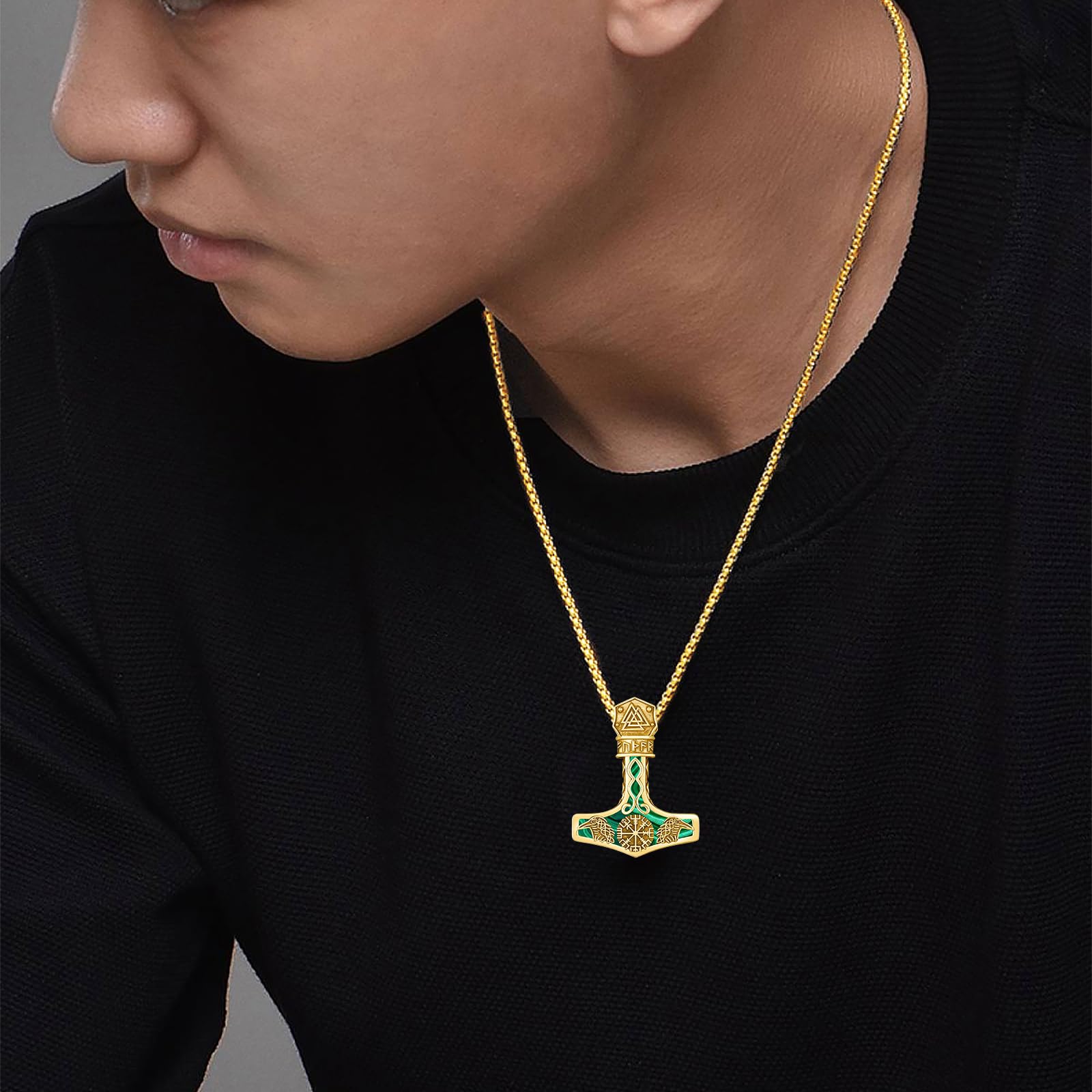 Mjölnir - Collana in argento Sterling placcato oro 14 carati, malachite, bussola vichinga, ciondolo a forma di martello di Odino, catena con rune nordica, Vegvisir, gioiello regalo per donne e