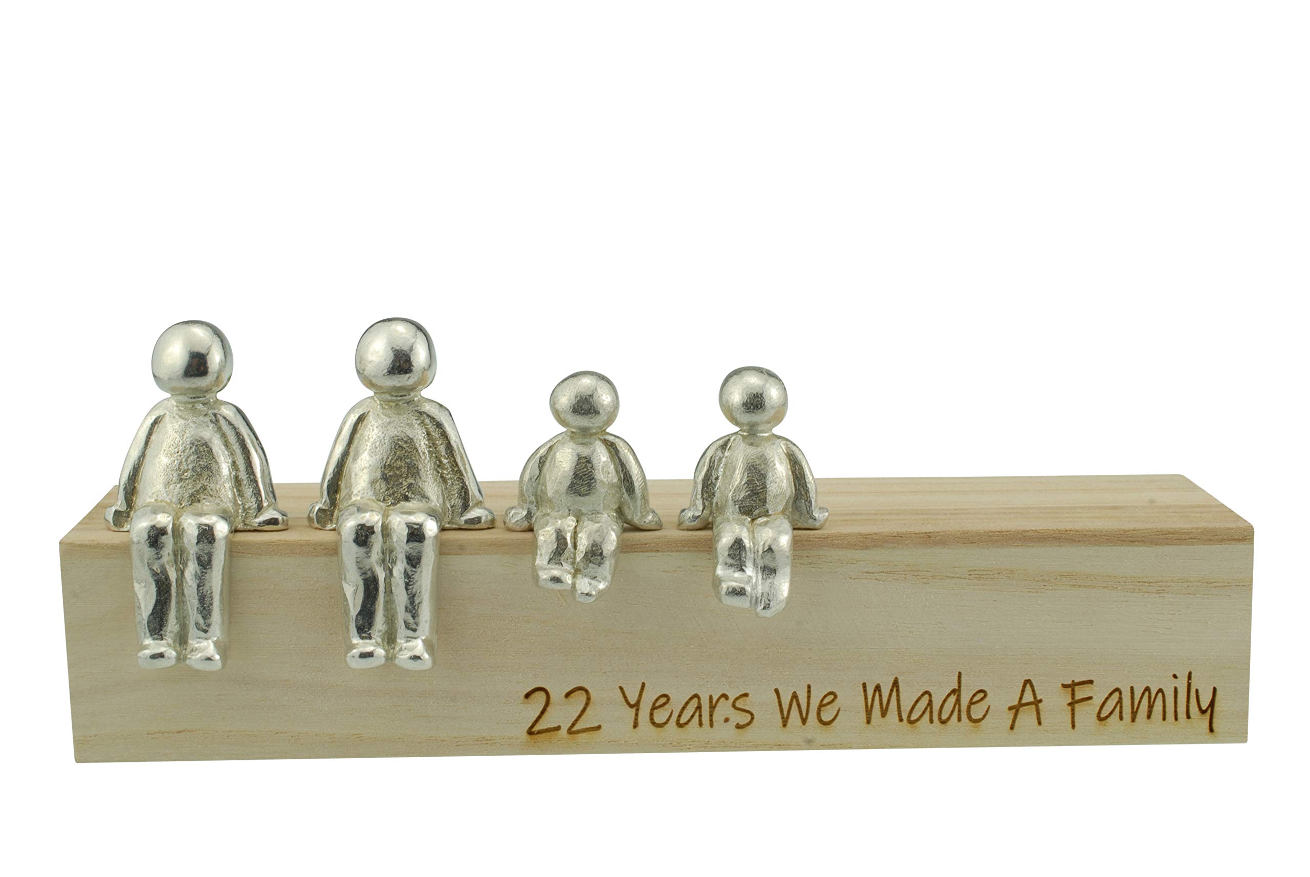 Pomysł na 22. rocznicę - 22 lata 'We Made A Family' metalowa ozdoba - wybierz kombinację rodzinną (2 dzieci)