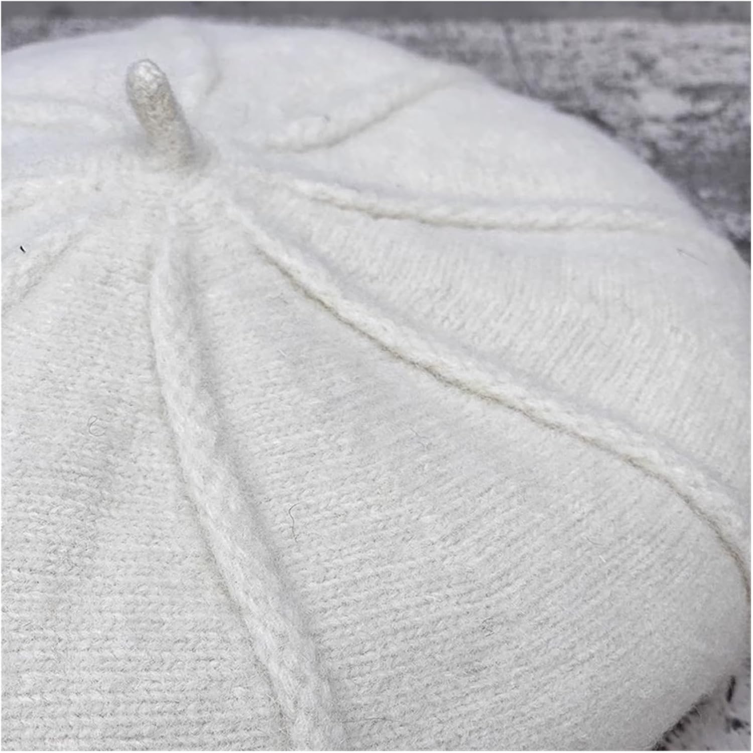 JSEIAJB Knit Beret Women's Autumn/Winter All-Match Painter's hat British Vintage Bud Octagon