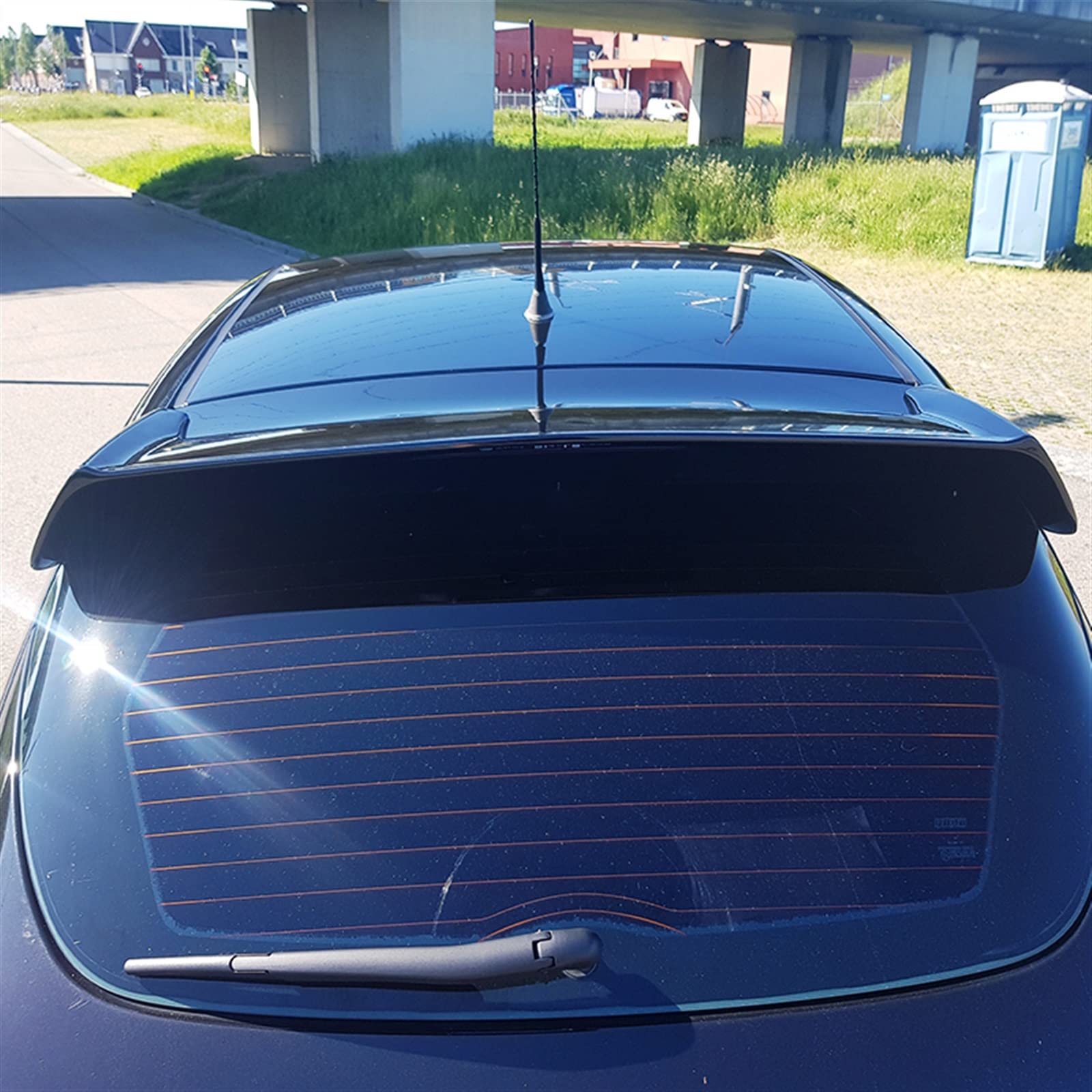 Aileron d'aile arrière de toit idéal pour le look sportif de votre Fiat