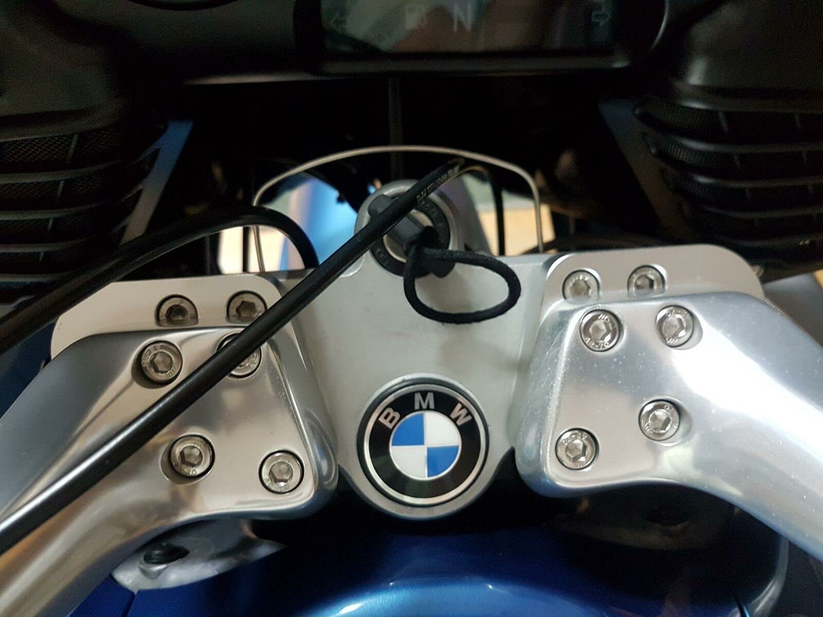 TARAZON - Elevador de manillar de 2,5 cm para BMW R 1100 1150 1200 RT