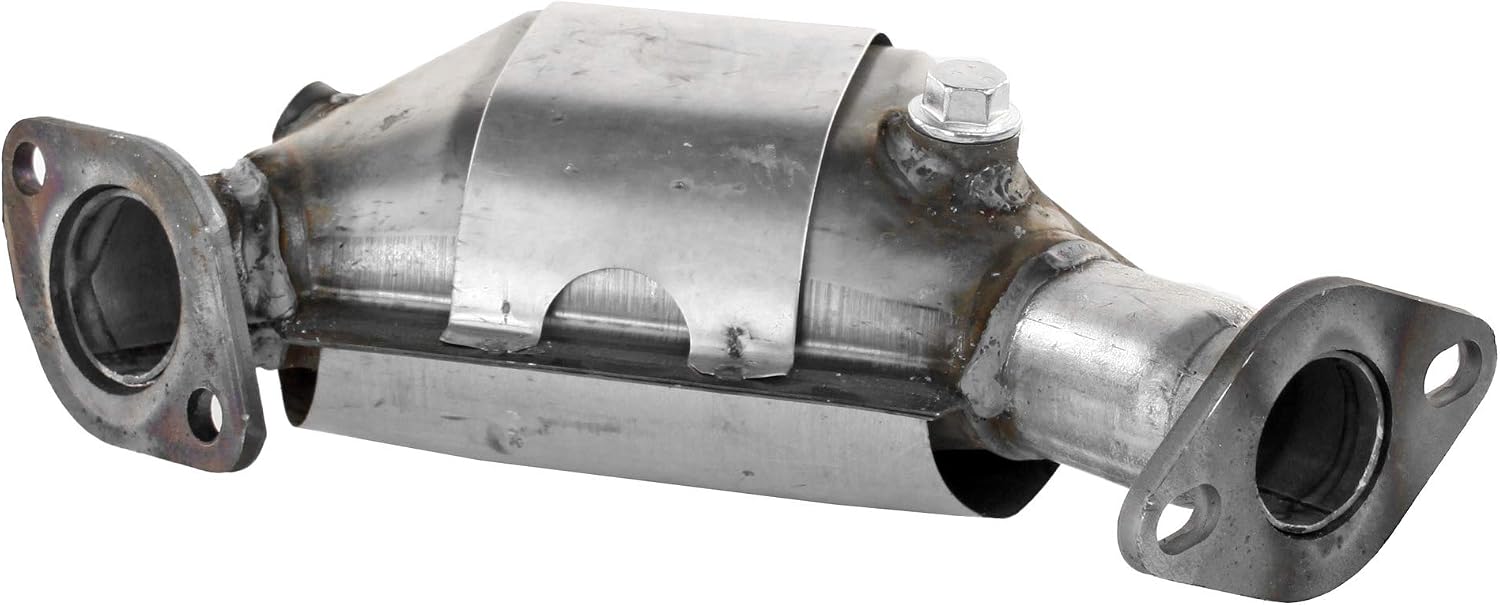 Walker Ultra 16089 Direct-Fit Catalytic Converter for Subaru