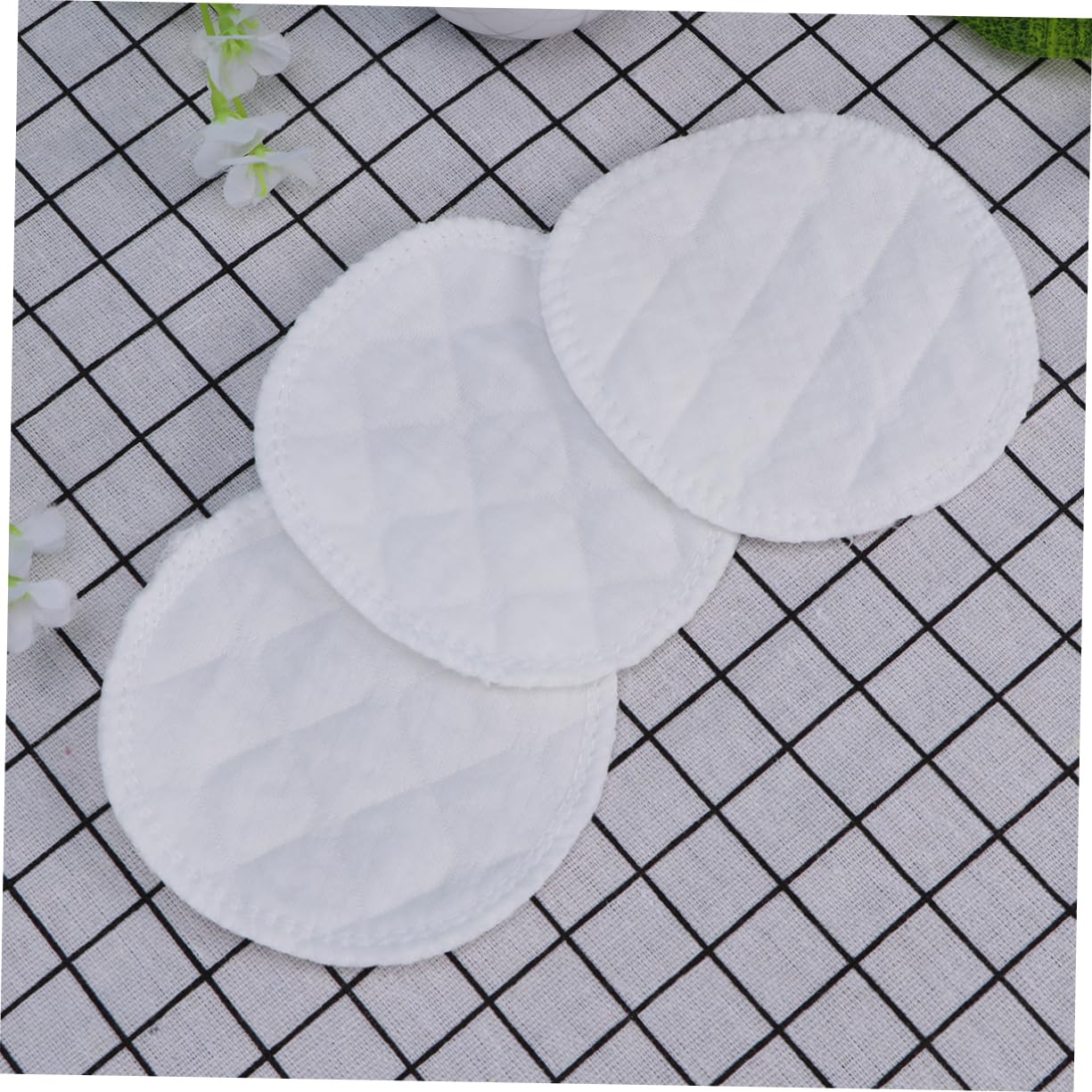 20pcs Washable Cotton Breastfeeding Pads Leakproof Nursing Pads for Women Ultra-Absorbent and Reusable Breast for Daily Use and Travel