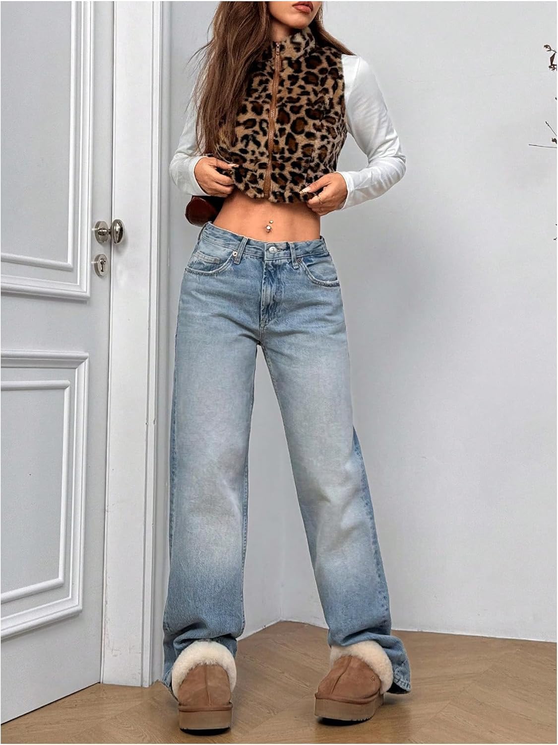 Women's Y2k Leopard Print Cropped Vest Jacket Zip Up Fuzzy Sleeveless Cheetah Outwear - Image 3