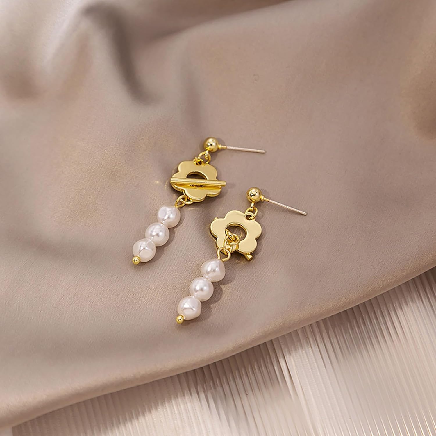W WEILIRIAN Bohemian Pearl Drop Earrings Pearl Dangle Earrings Gold Flower Earrings Pearl Bead Earrings Wedding Pearl Earrings Jewelry for Women - Image 5
