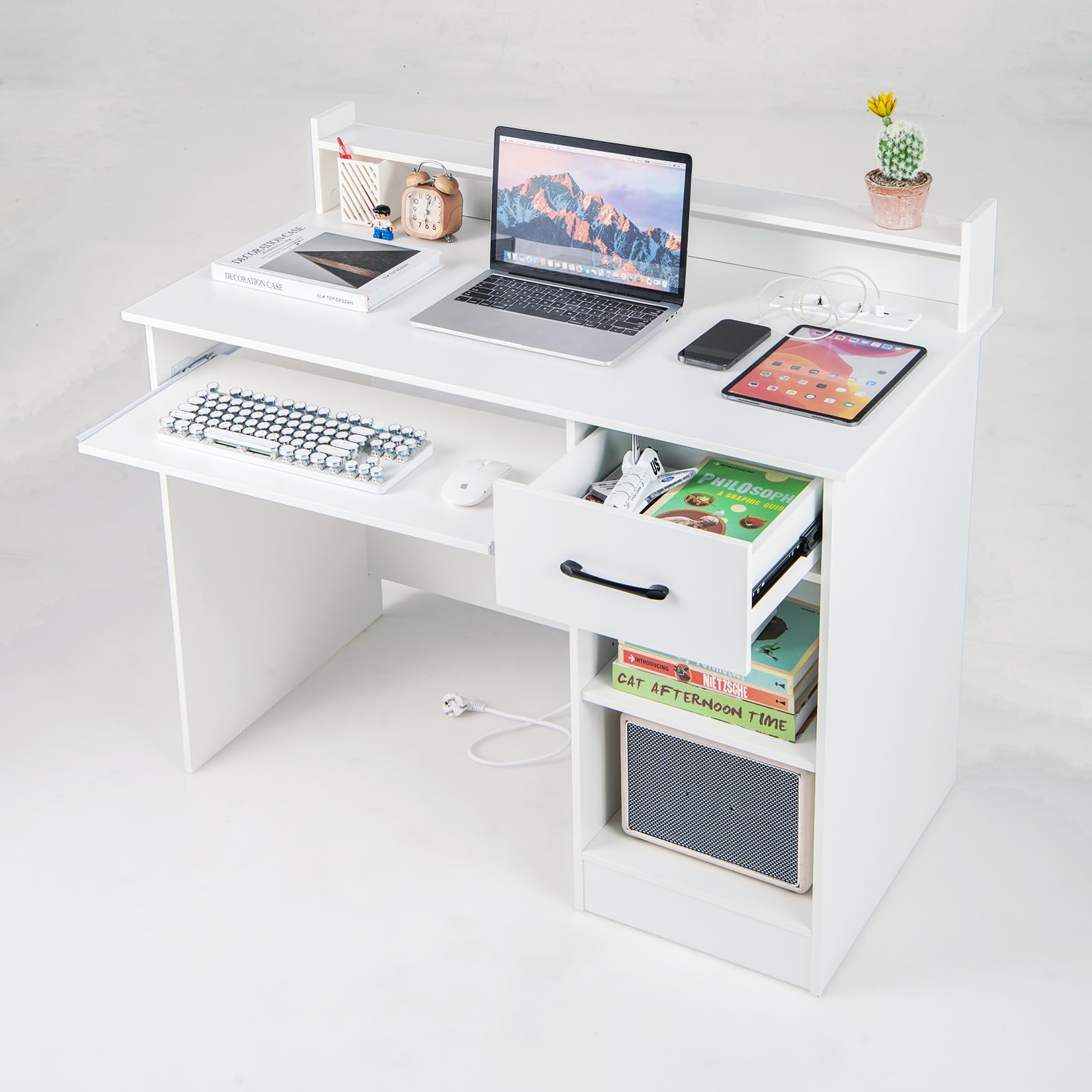 LIFEZEAL Computertisch mit Tastaturauszug, Schreibtisch Holz mit Steckdose & Ladestation, Bürotisch mit Ständer, PC Tisch für Arbeitzimmer Büro homeoffice (weiß)