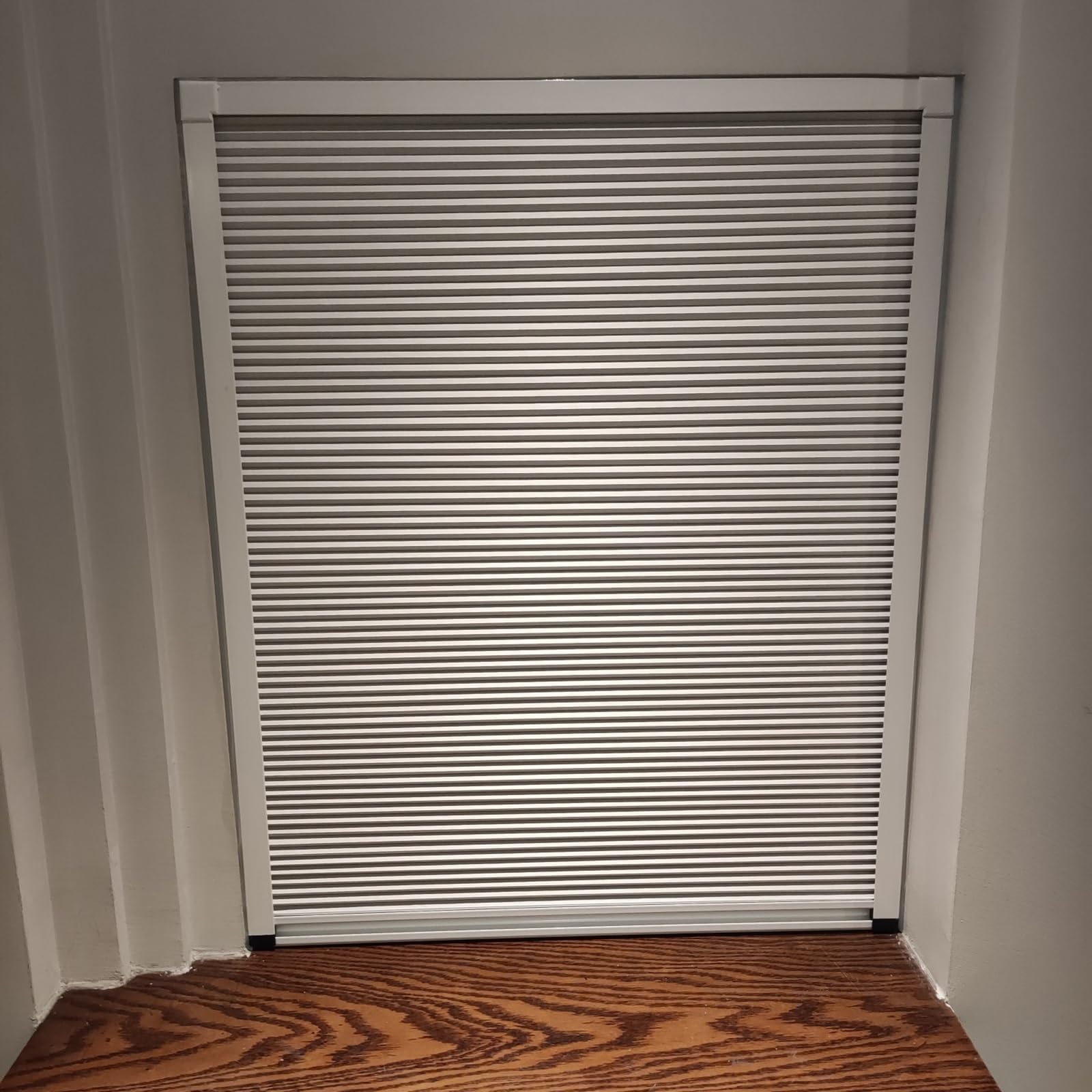Porte accordéon sur mesure pour petit placard et camping-car