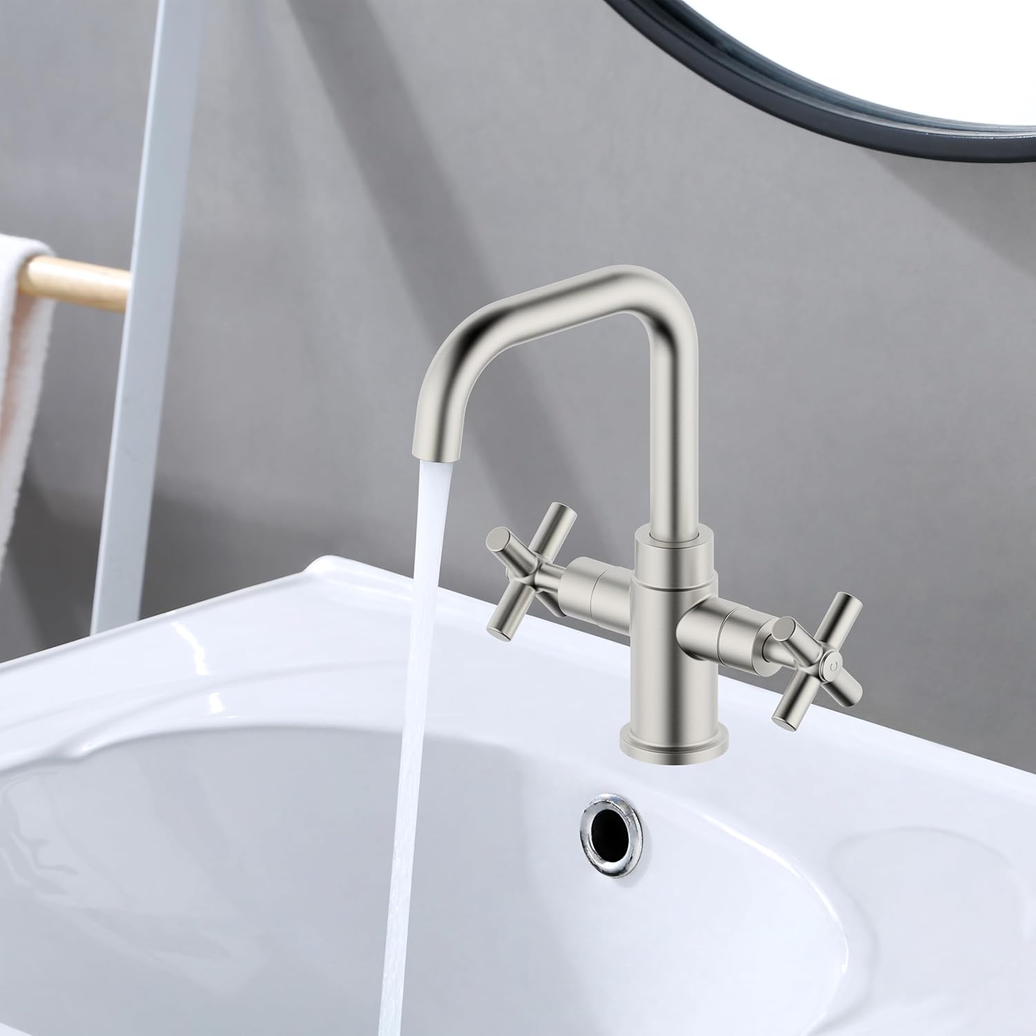 Bathroom Sink Faucet, 4 Inch Single Hole or 3 Hole Centerset Vanity Faucet, 2-Handle Handle Single Hole Bahroom Sink Faucet, Pop Up Drain Oil Rubbed Bronze Finish DF-1265CCH-ORB