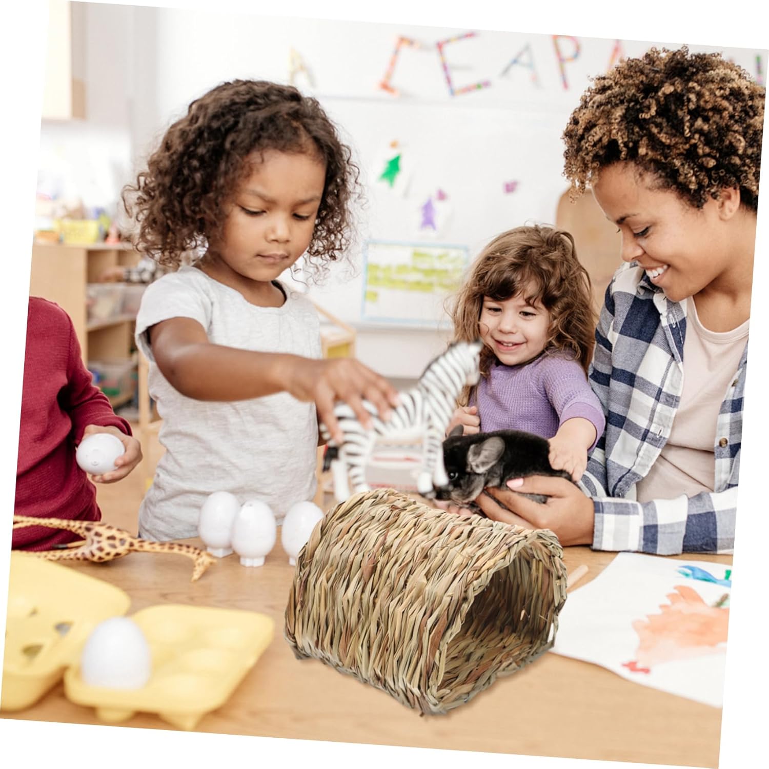 Grass Nest for Small Animals Natural Woven Hideaway for Hamsters and Chinchillas Washable and Breathable Chew Toy and Bedding Mat for Small Pets