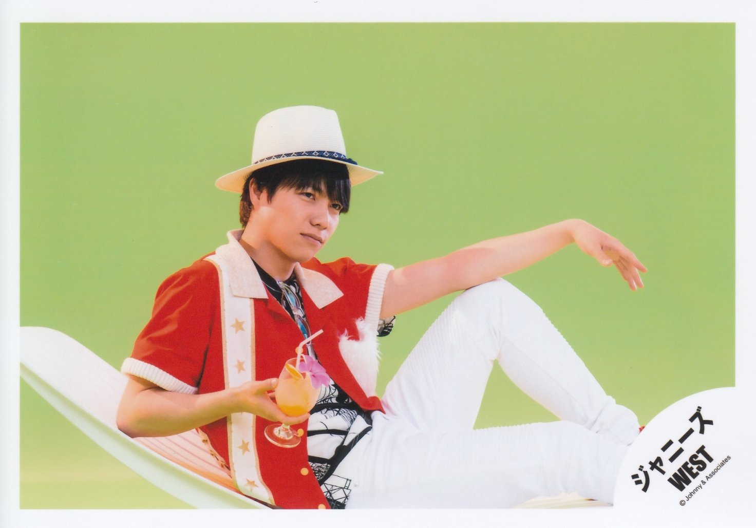 ジャニーズWEST 公式写真 Amazon.co.jp: ジャニーズWEST 公式生写真 （重岡大毅）WA00190